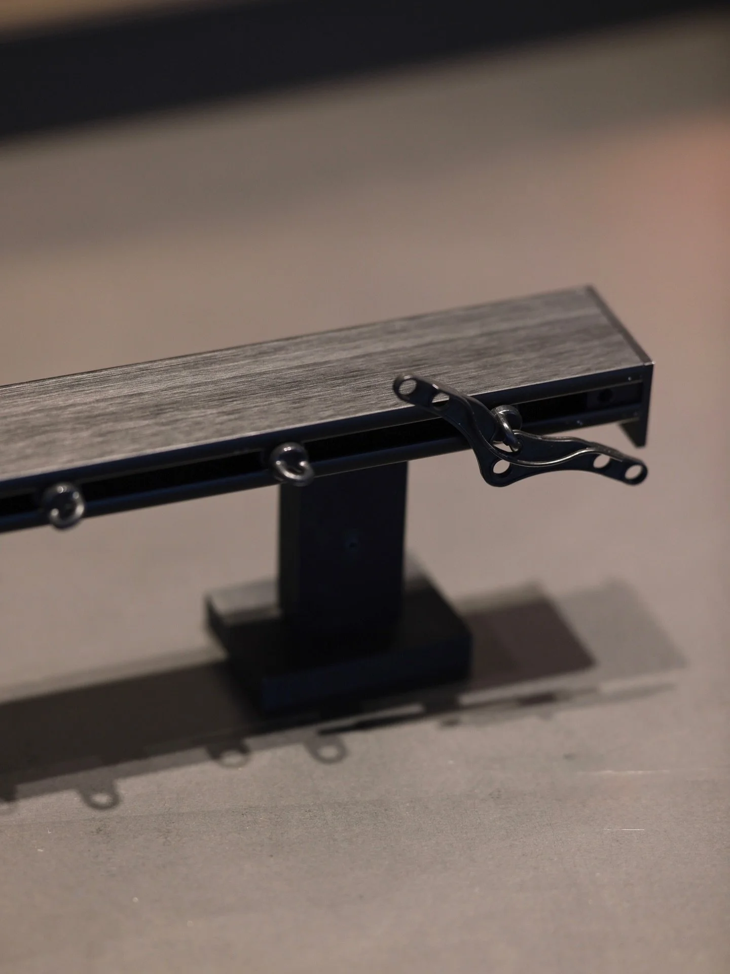 Vi&eth; bj&oacute;&eth;um upp &aacute; fj&ouml;lbreytt og vanda&eth; &uacute;rval af alls kyns brautum og s&eacute;rsm&iacute;&eth;um brautir fyrir gluggatj&ouml;ld &iacute; &ouml;llum st&aelig;r&eth;um og ger&eth;um 💫