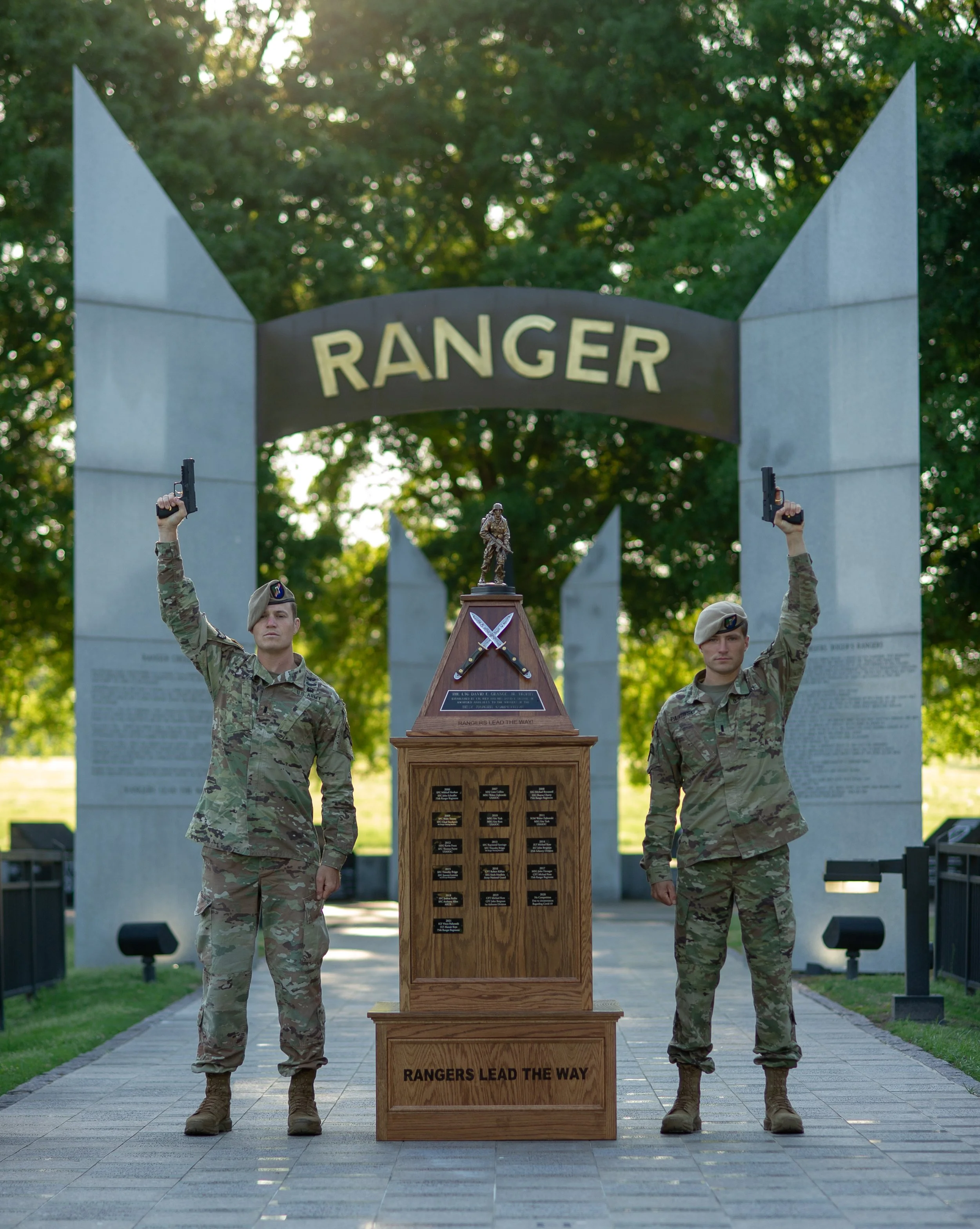Vince Paikowski, 1LT Alastair Keys
