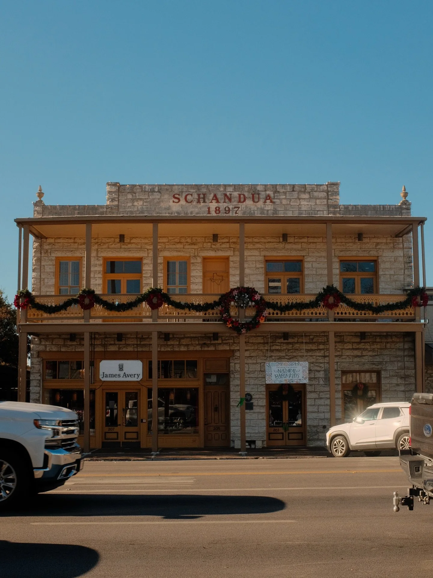 A mix of photos from our visit to Fredericksburg and Luckenbach TX 📸 

Where will 2026 take you? 👀

#bensontravelclub #fredericksburgtx #travelphotography