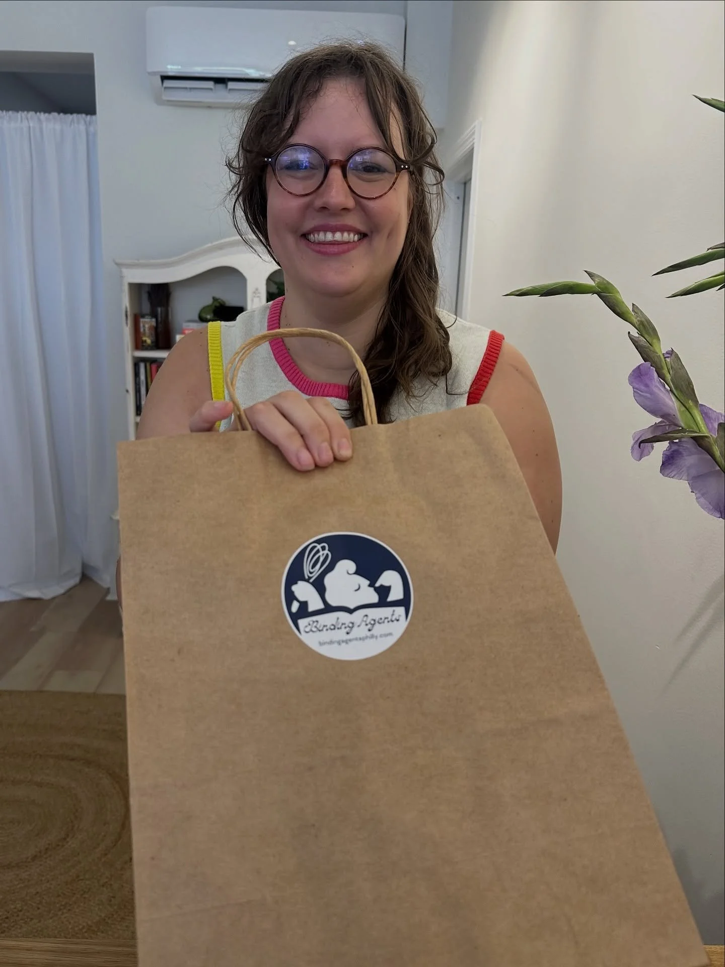 Happy birthday to @katescookingcapers!! If you&rsquo;ve ever looked at the shelves and thought, &ldquo;Nice,&rdquo; that&rsquo;s Kate. If you&rsquo;ve ever looked at them and thought, &ldquo;What&hellip;happened?&rdquo; That&rsquo;s me. She is the gr