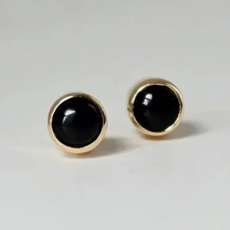 14kt Yellow Gold Bezel Set Black Onyx Stud Earrings