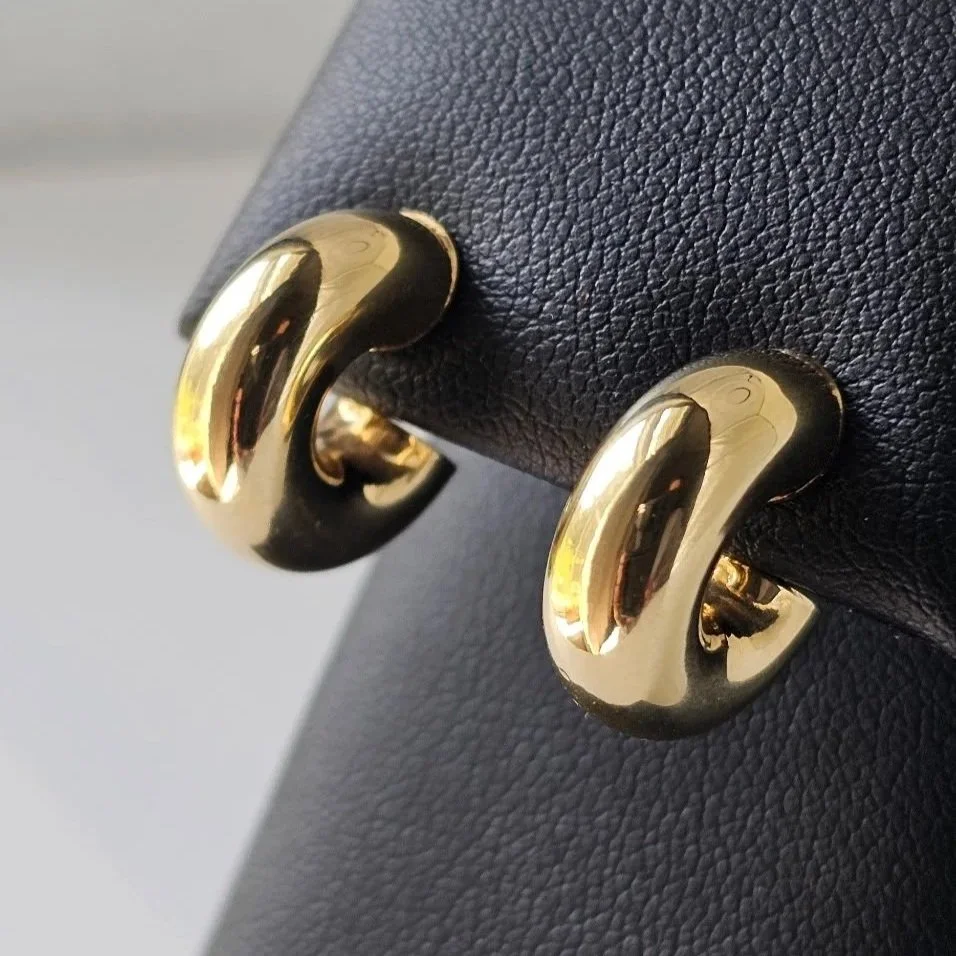 14kt Yellow Gold Chunky Mini Hoops