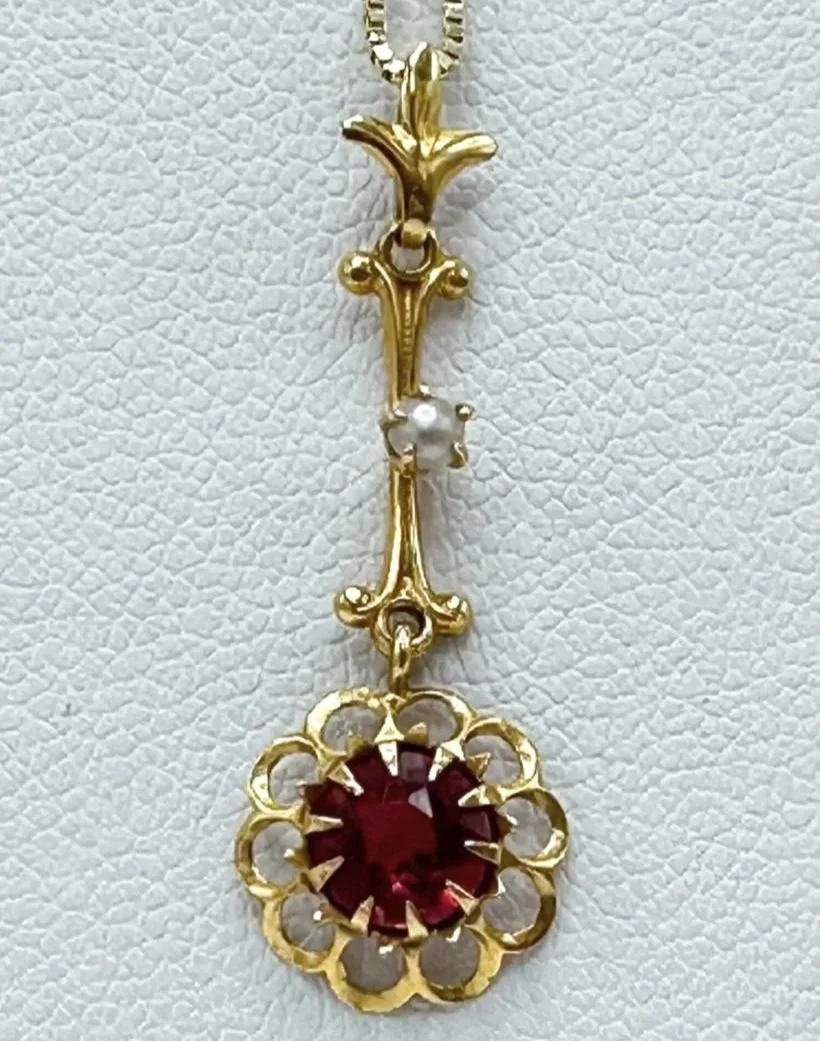10KT Yellow Gold + Synthetic Ruby Lavalier Necklace