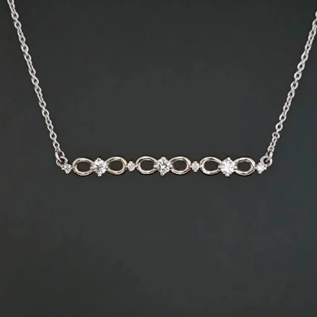 14kt White Gold Diamond Bar Necklace