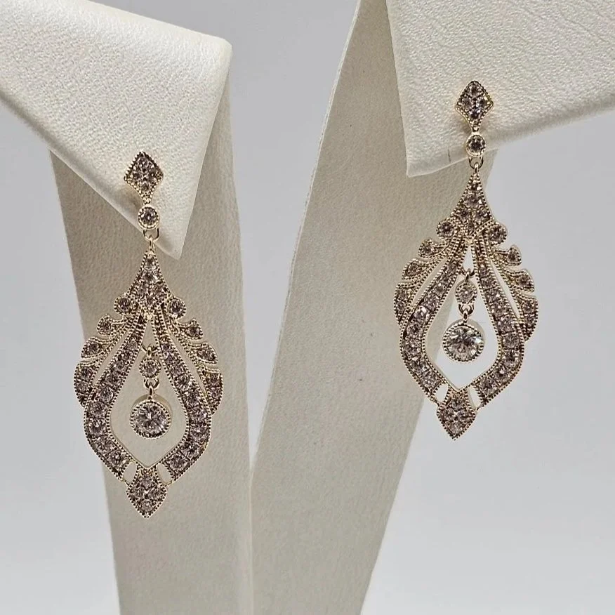 14kt Yellow Gold Vintage Style Diamond Drop Earrings