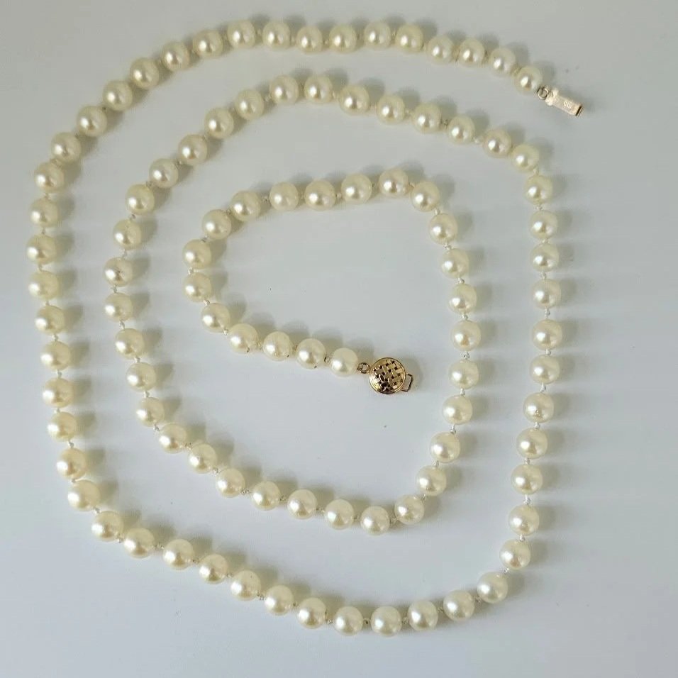 Fresh Water Cultured Pearl Strand w/ 14kt Yellow Gold Clasp