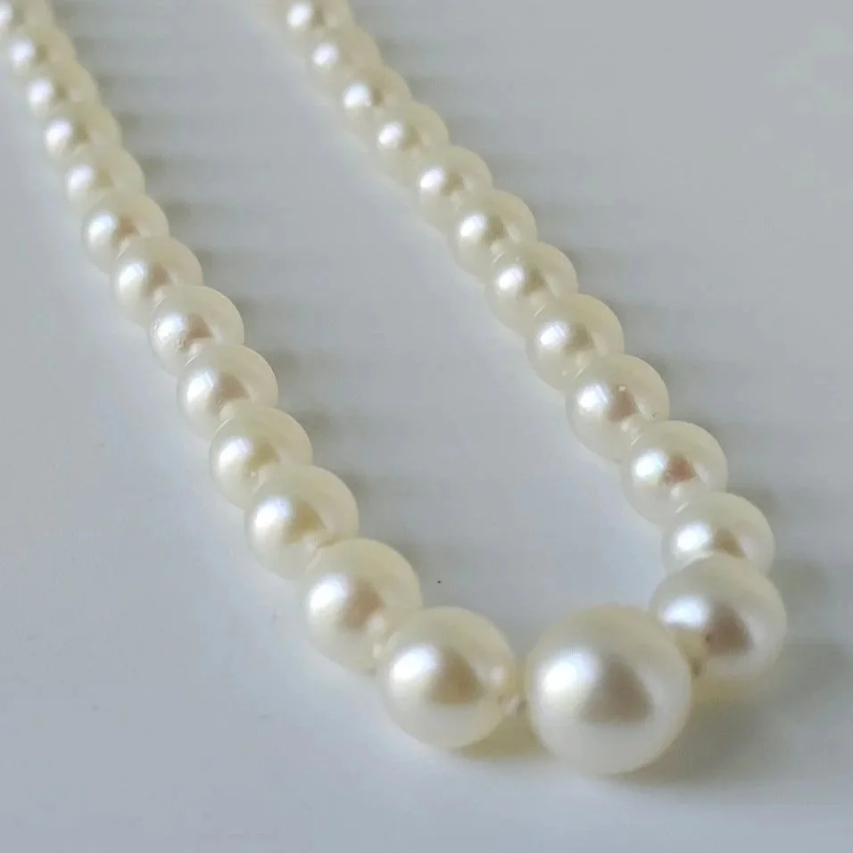Graduated Pearl Necklace