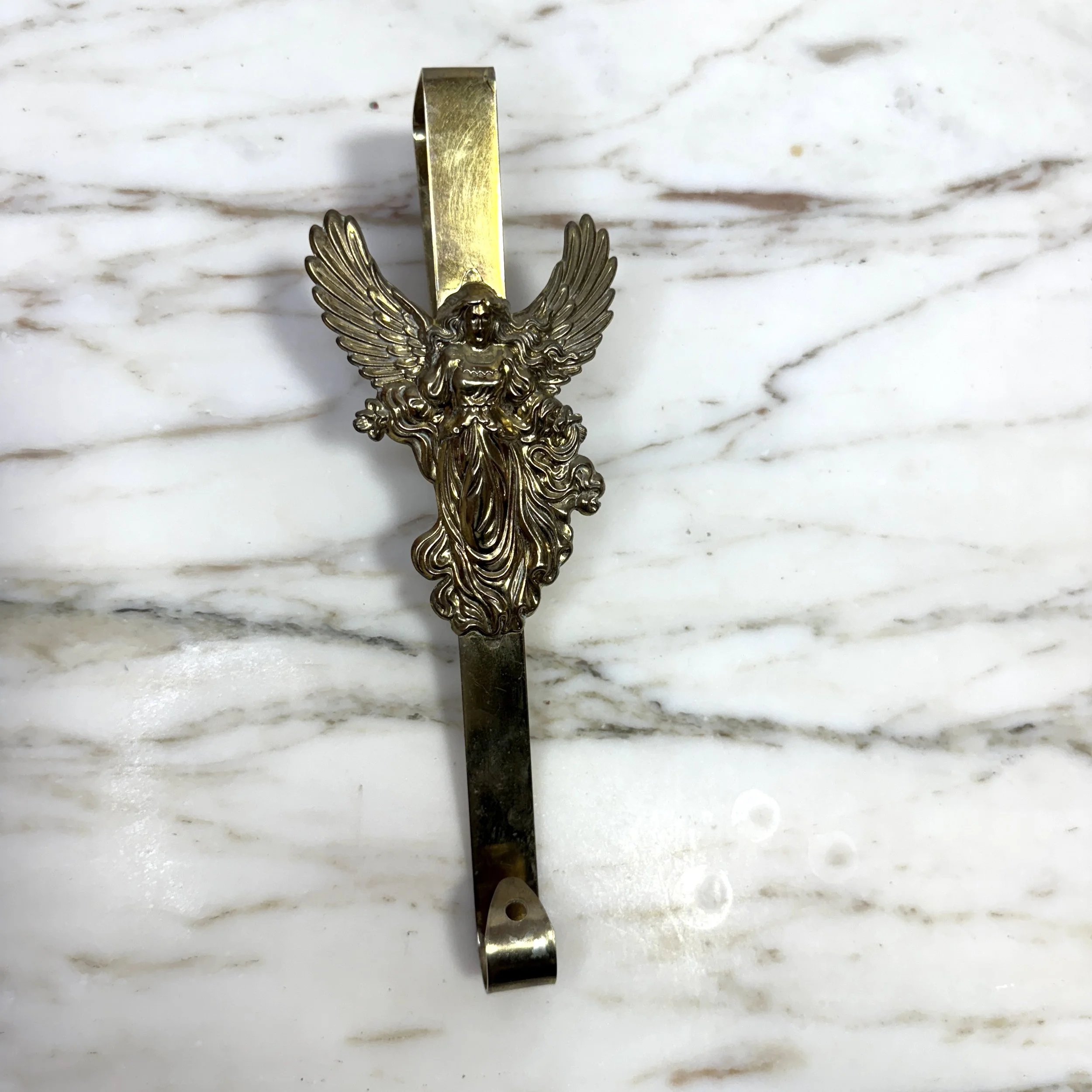 Guardian Angel Door Wreath Hanger, Vintage Brass Angel Wreath Hook, 10 x 2.5 Christmas Door Display