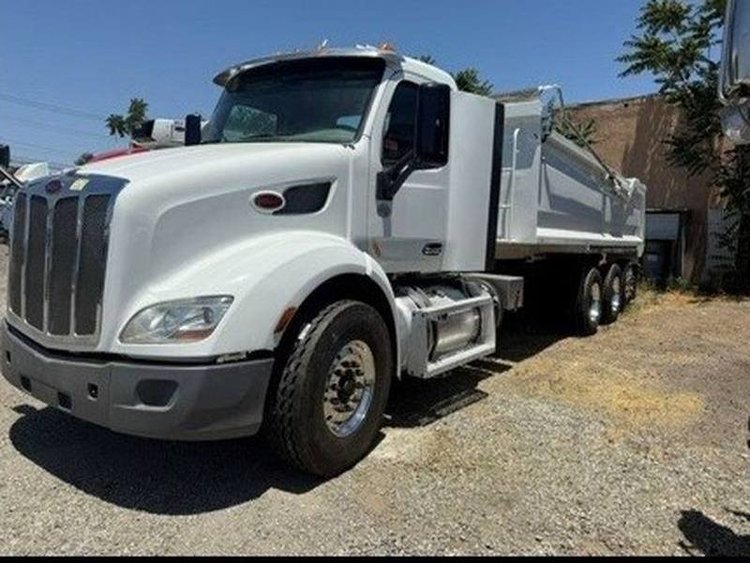 2019 Peterbilt 567 Dump