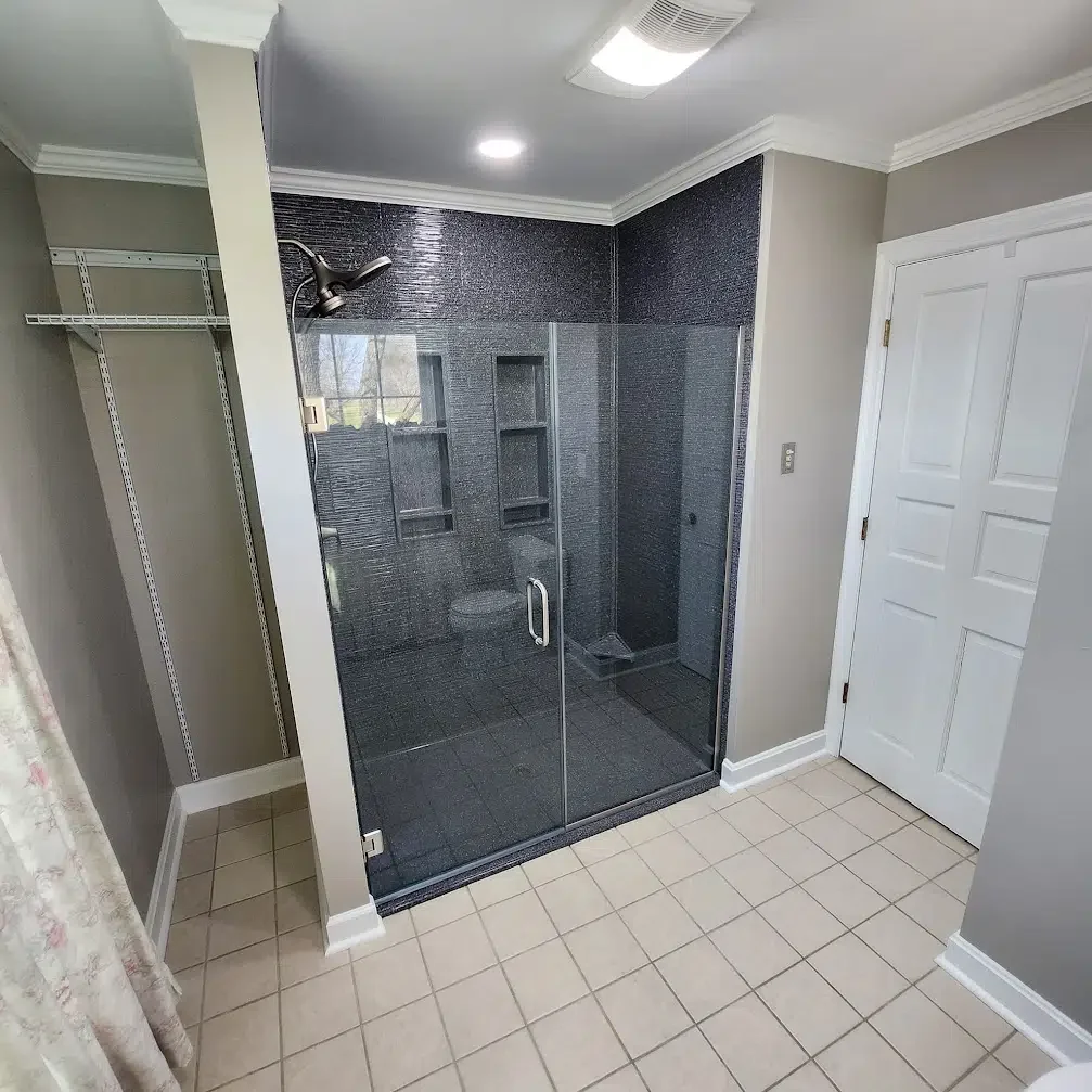 OW_G_StandardShower47.webp