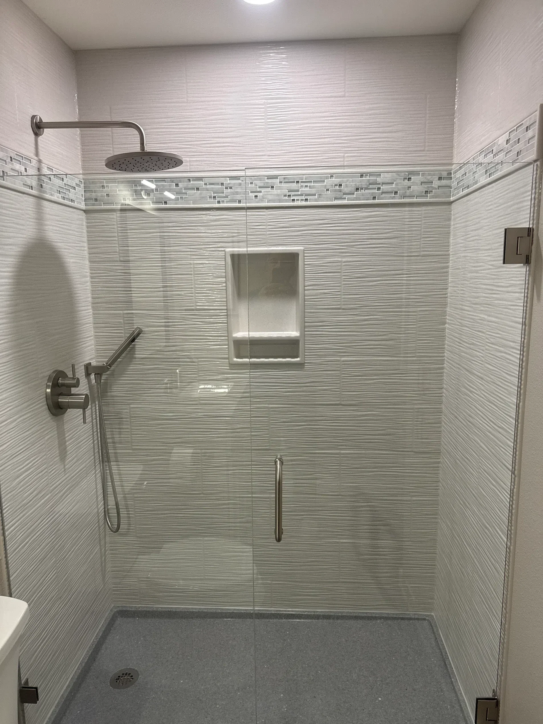 OW_G_StandardShower85.webp