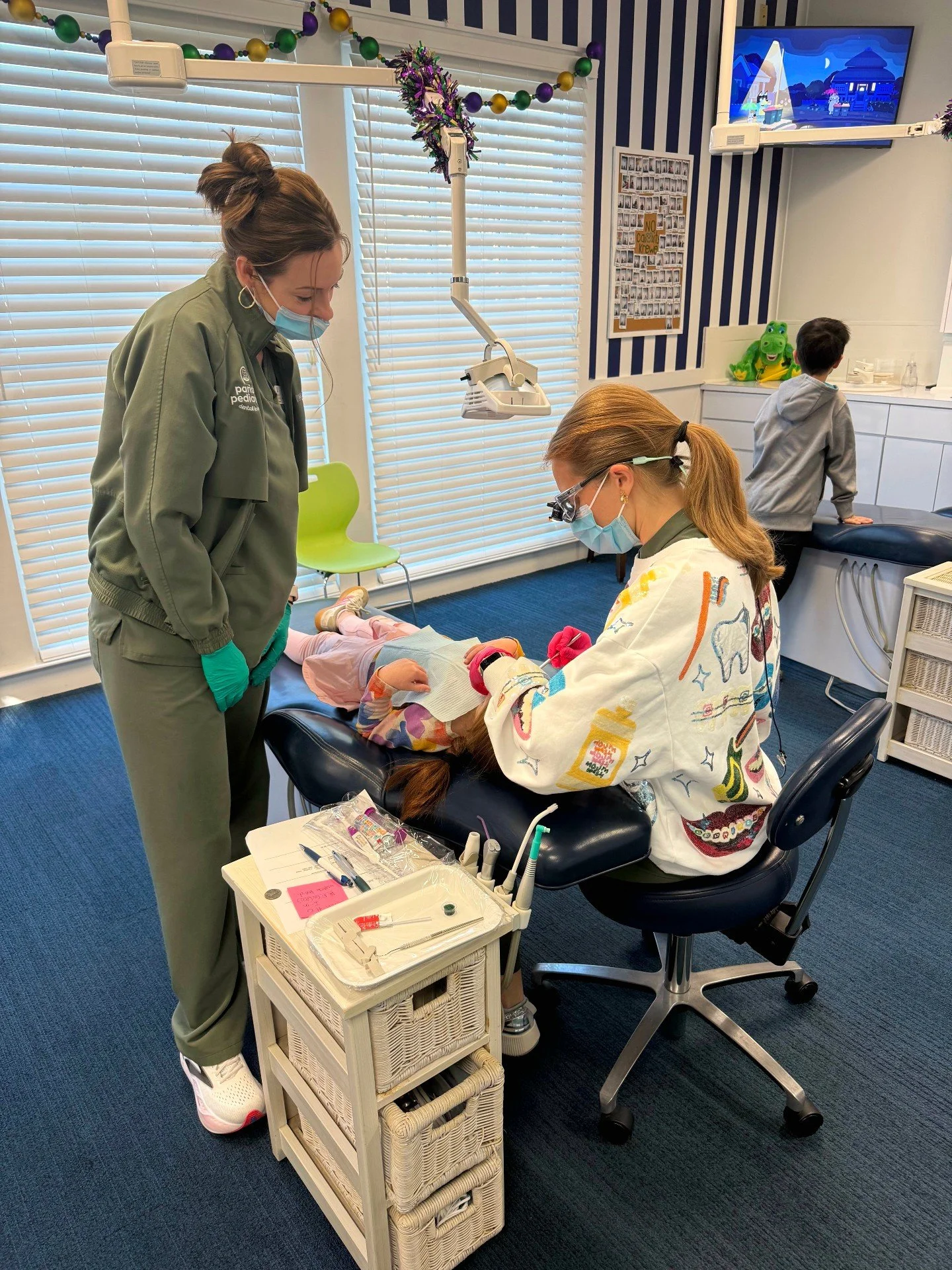 Tiny patient. Big teamwork. 🦷✨