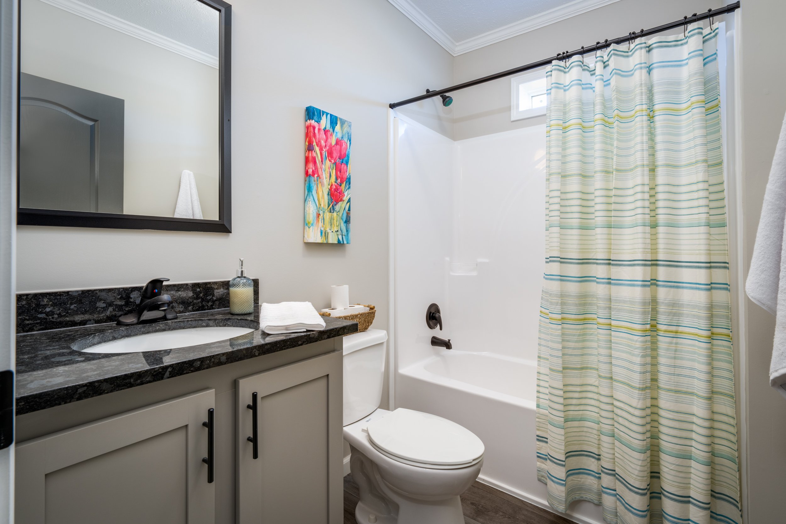 Hallway Bathroom.jpg