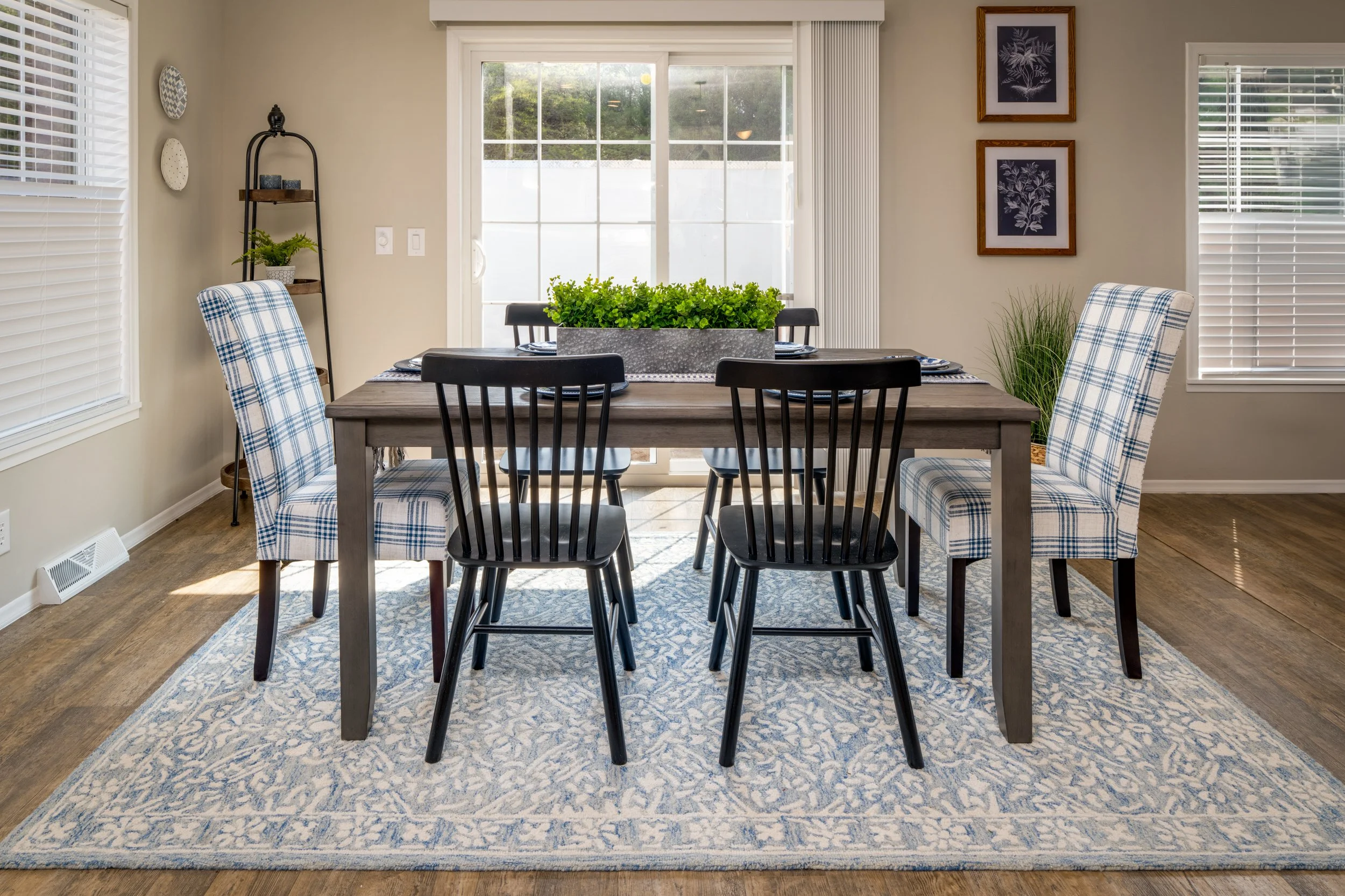 Dining Room.jpg