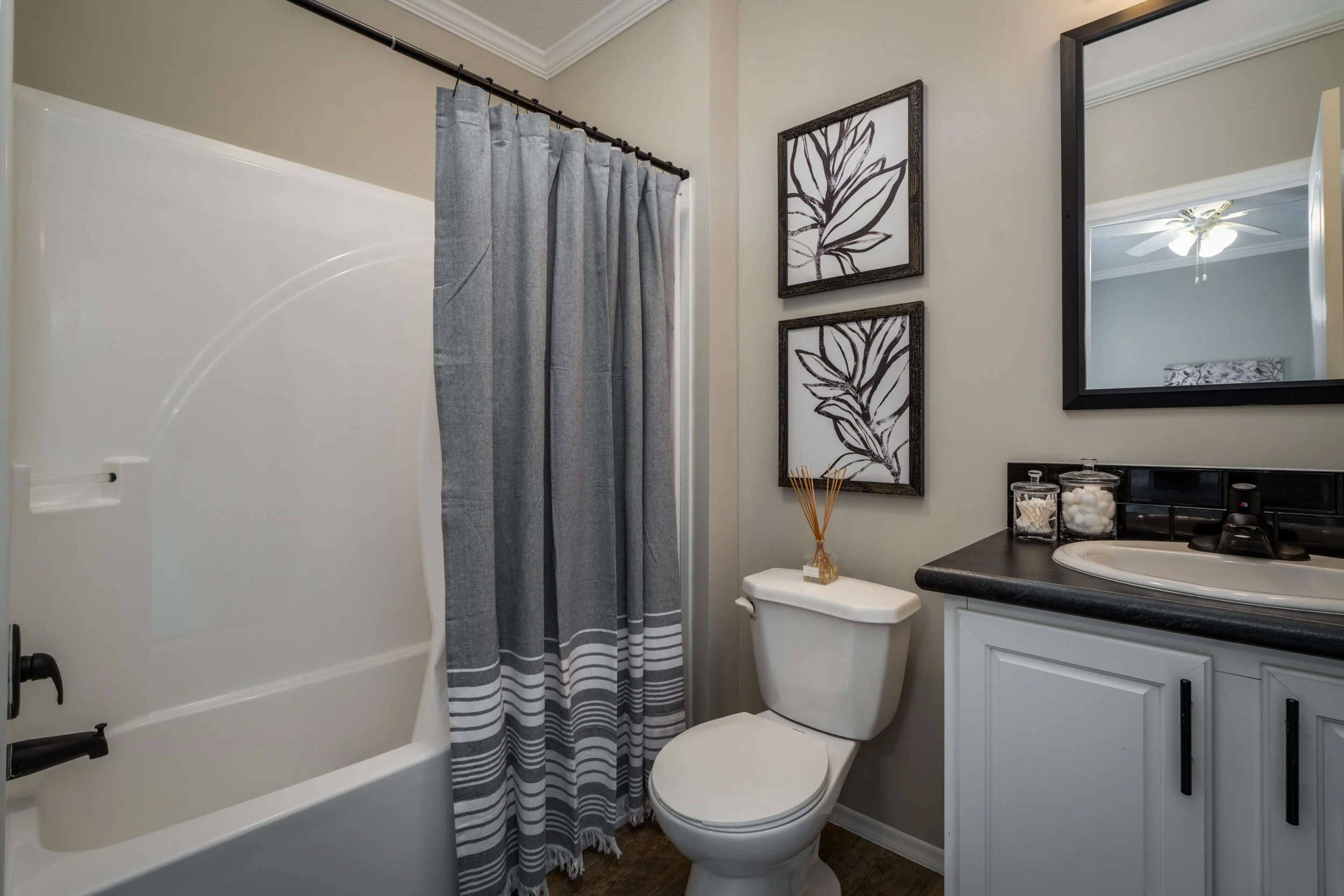Bedroom 3 Bathroom.jpg