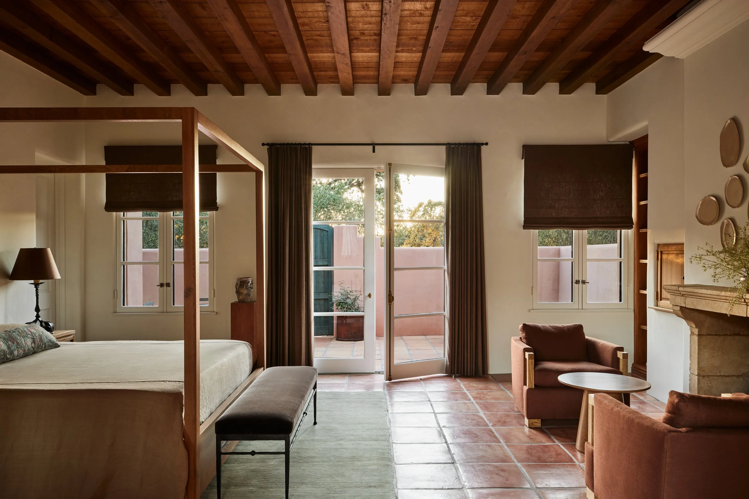 La-Tarantella_Primary-Bedroom_028 (1).jpg