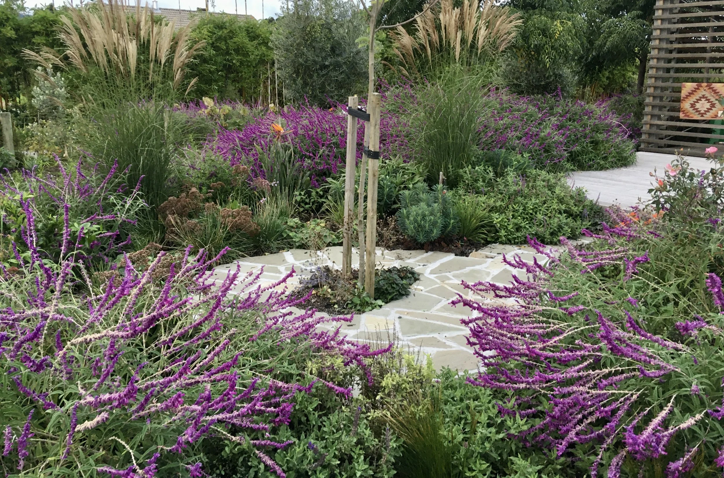 Design: XWD Build: JH Maintenance: JH