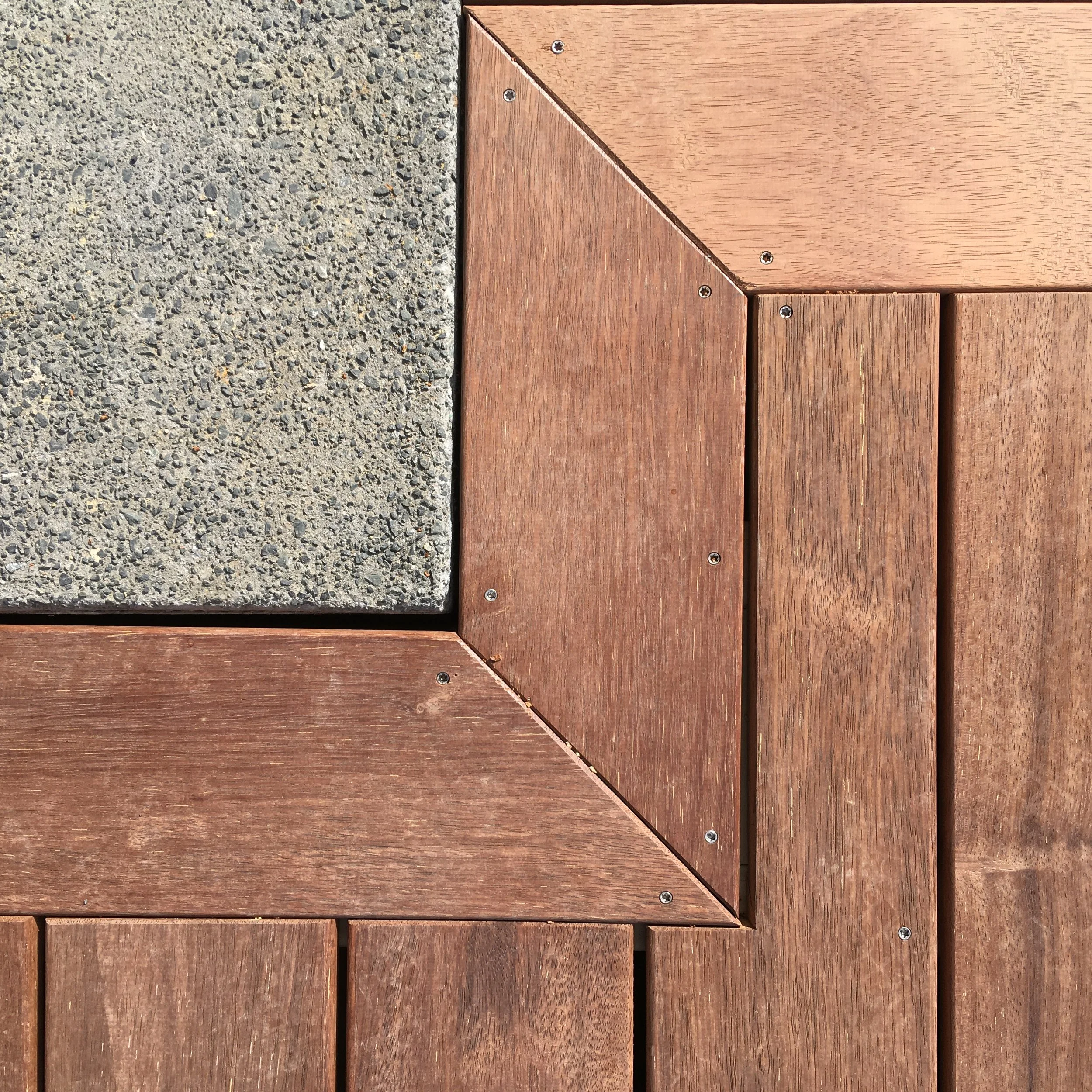 Deck detail