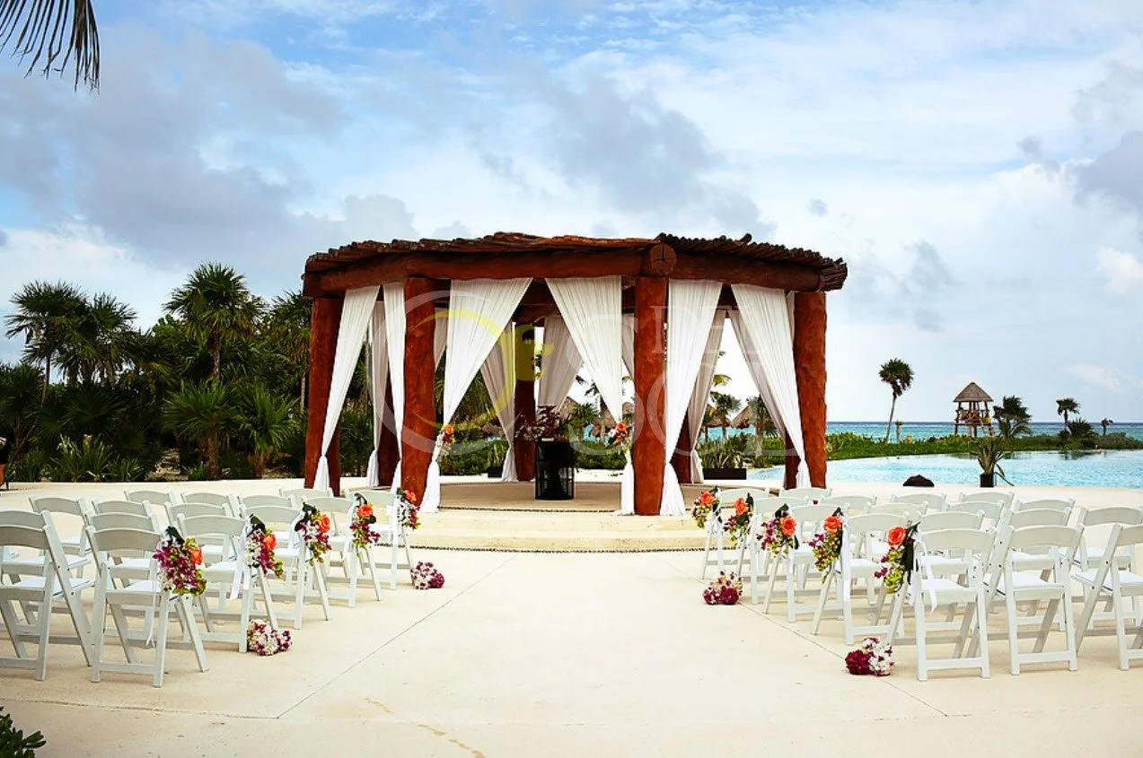 Exotic destination wedding maroon and white by Kathy Reynolds Wedding Coordinator.jpg