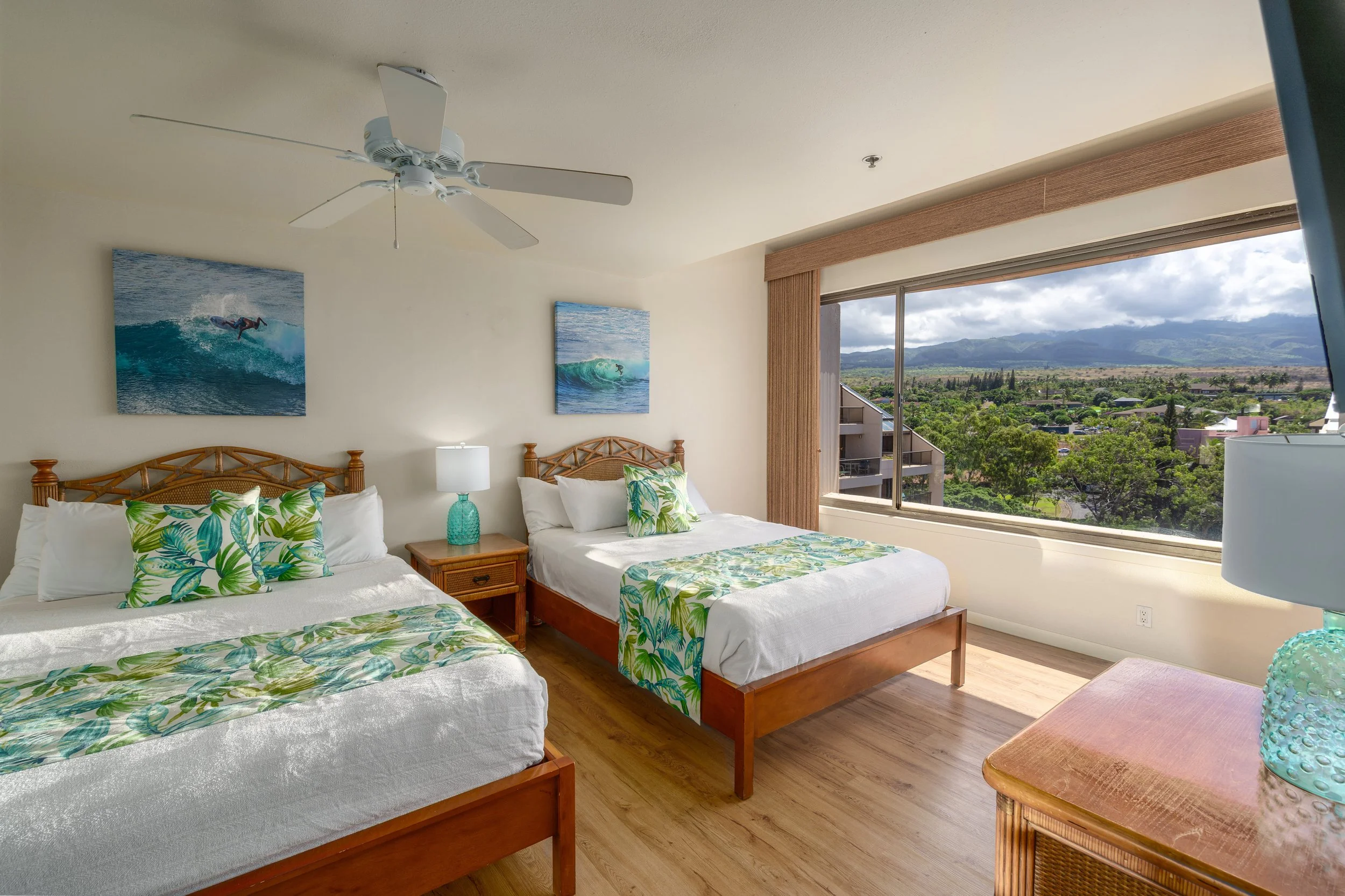 MAUIImage50.jpg