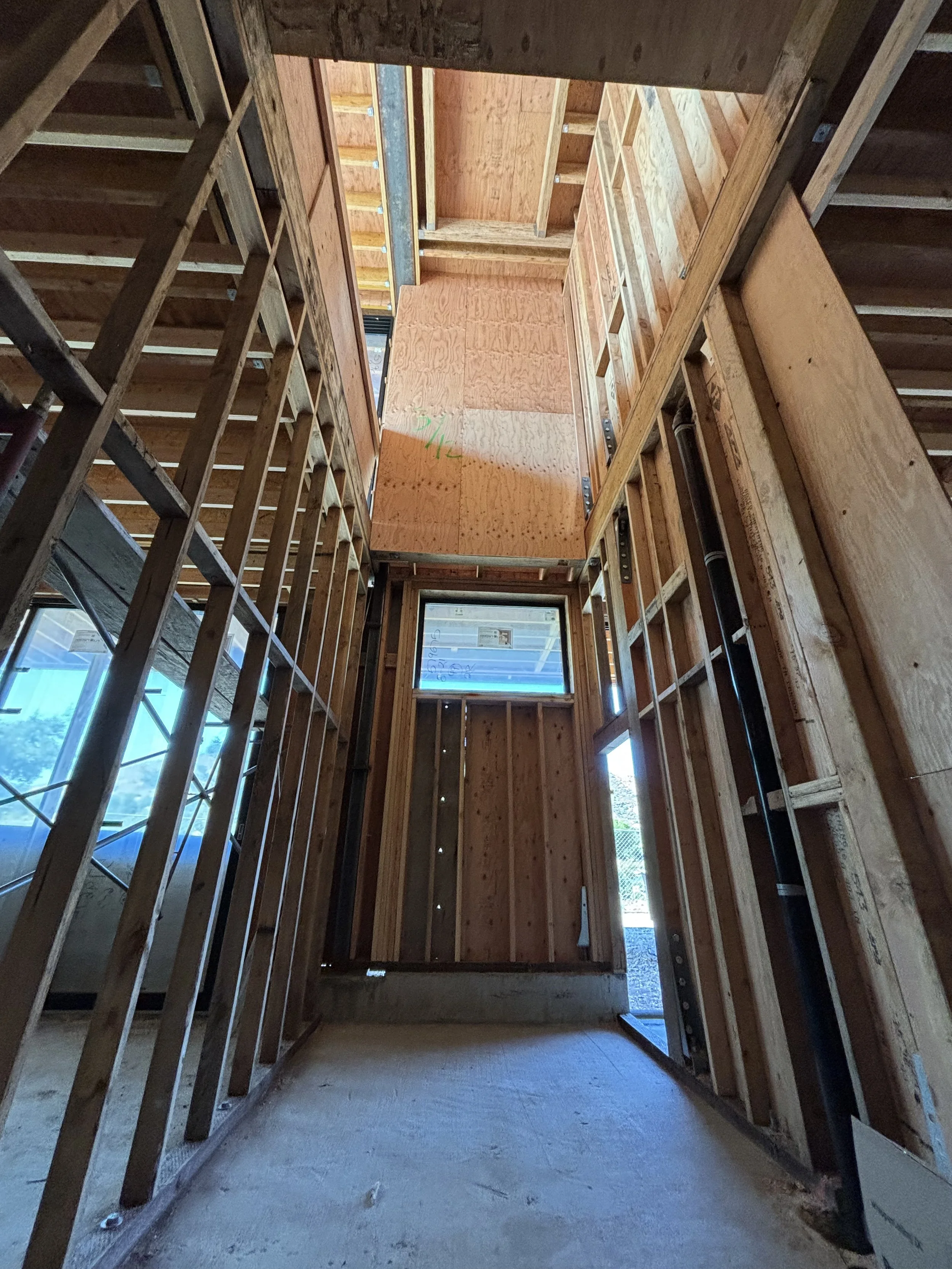 Basement to Living room.jpg