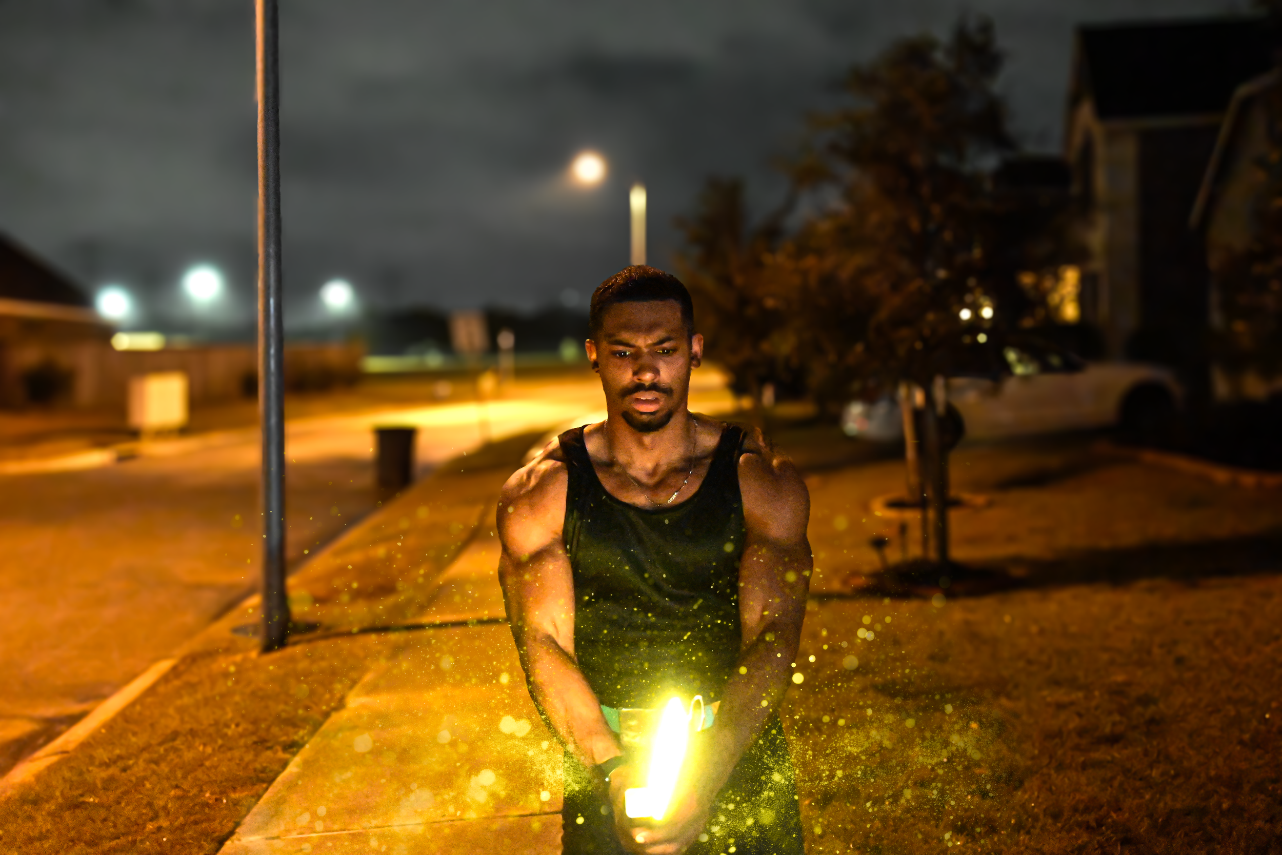 derekyellowglow.png