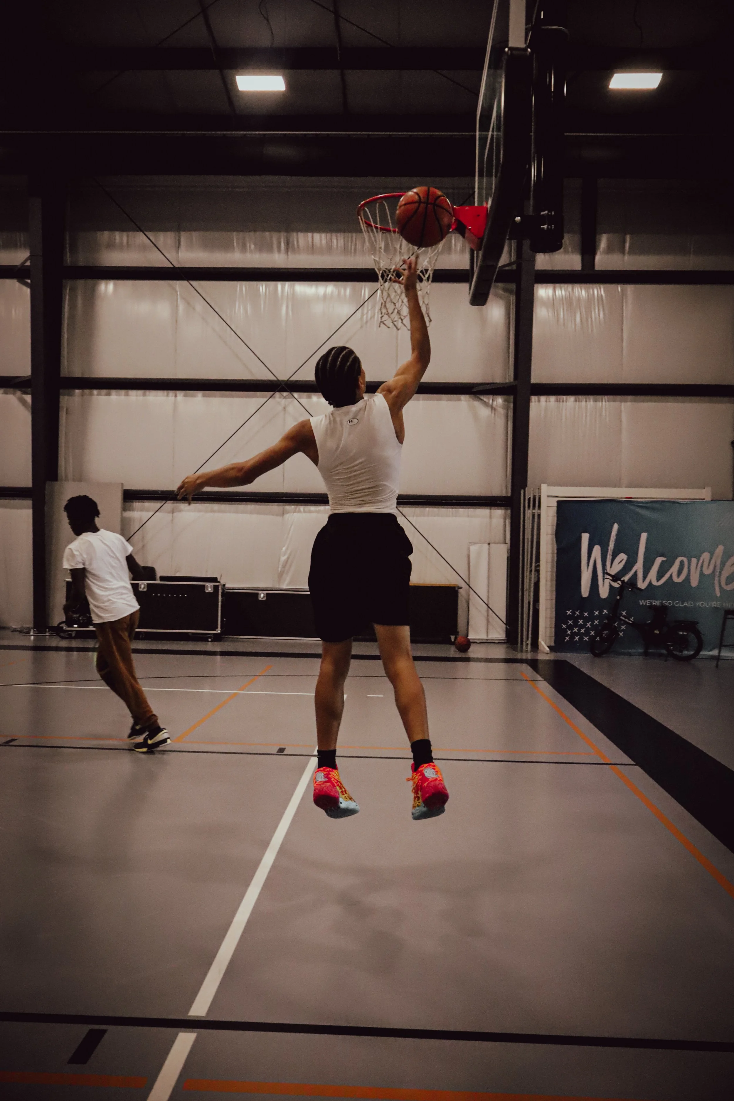 Live basketball photo 