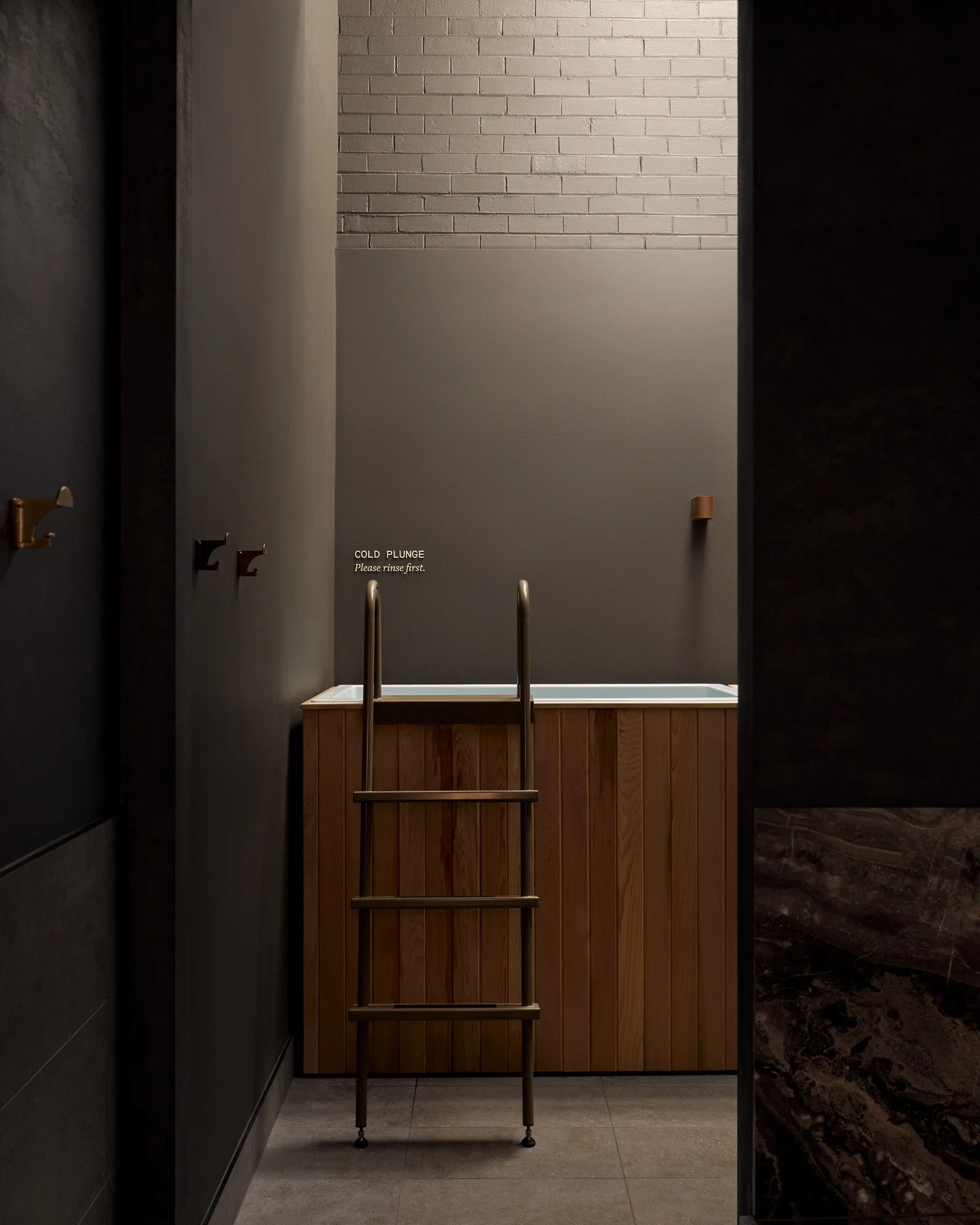 The additions at Comma Melbourne were designed as a seamless extension of the existing architecture, materiality and atmosphere. In the bath house, tactility becomes the quiet hero, an immersive sensory layer enriching an already thriving experience.