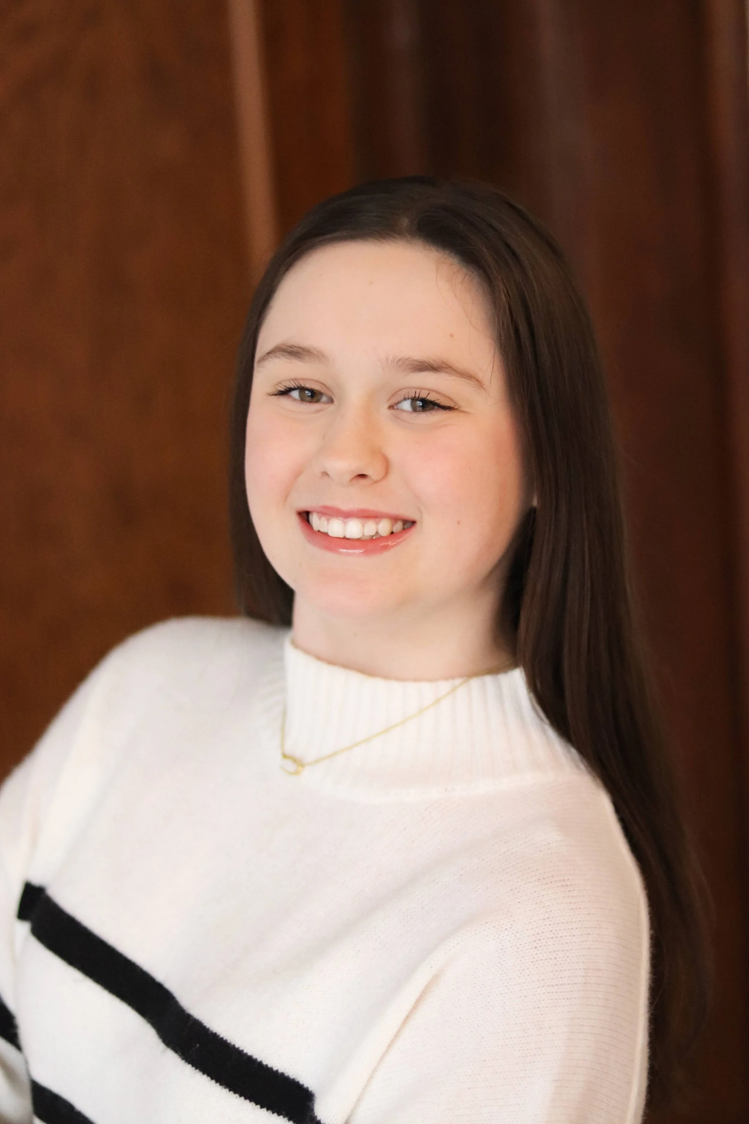 Violet Hughes - Young Violet, Radio Girl, Assistant Foley Artist