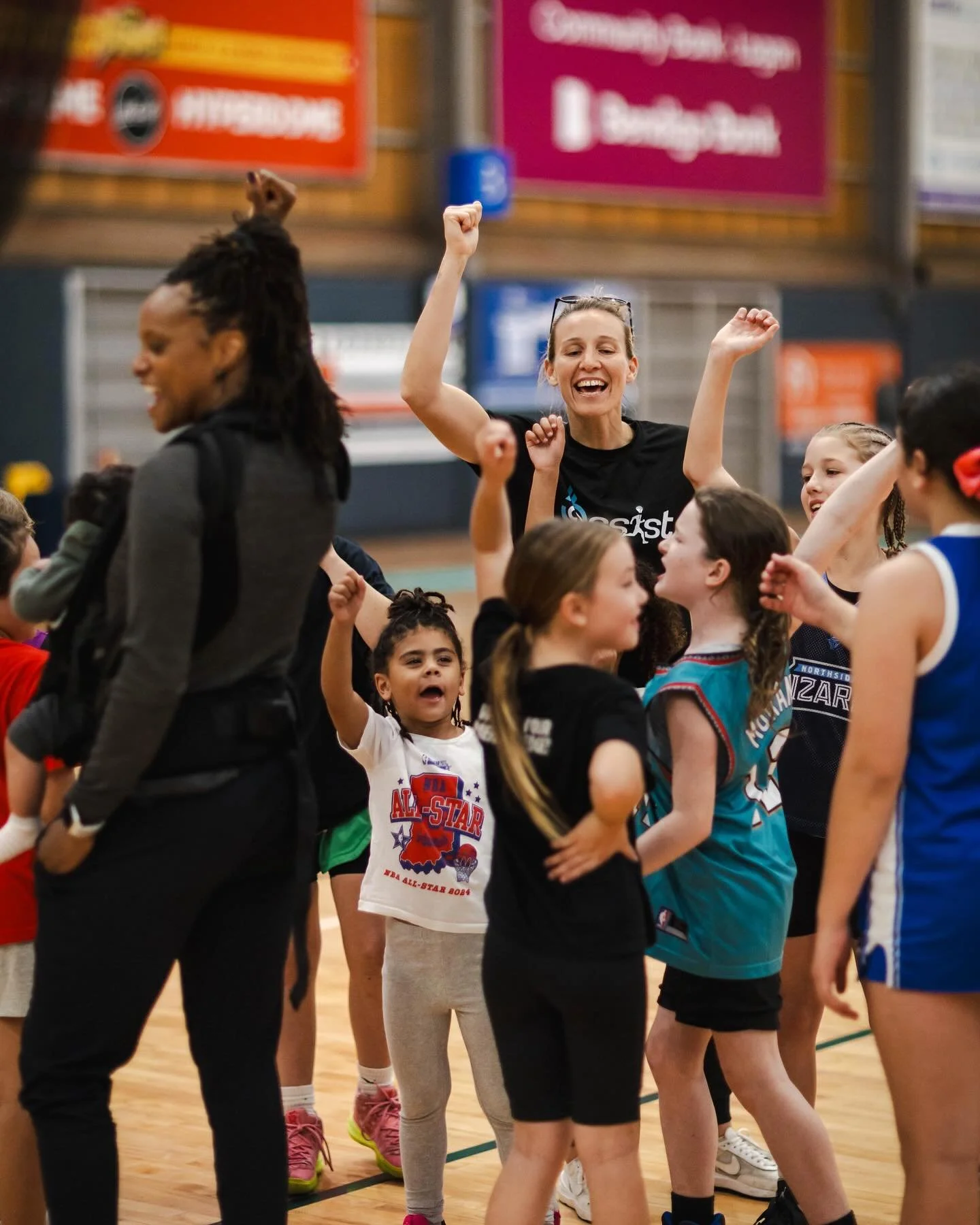 Day one of Girls Who Hoop was a vibe. It&rsquo;s not too late to grab a last minute spot at tomorrow&rsquo;s final day.

All ages. All skill level.

Register now - www.trybooking.com/CSTHS 

📸 @taylorearnshaw.photog