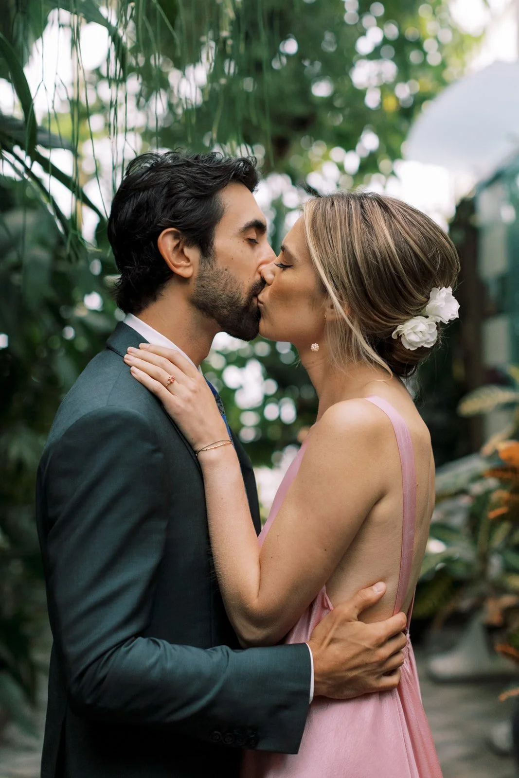 Lucy & Mike Wedding 0351.jpg