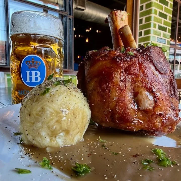 We’ve added a special Oktoberfest Theme tonight to our regular Tuesday Night Trivia! ๐ป ๐ฅจ ๐ฉ๐ช Oktoberfest Week starts tonight at Bear!
๐คTrivia Starts at 7:00
๐ป Half Liter Steins of Hofbrau Oktoberfest $7
๐ฅจ Giant Pretzel with Beer Cheese an