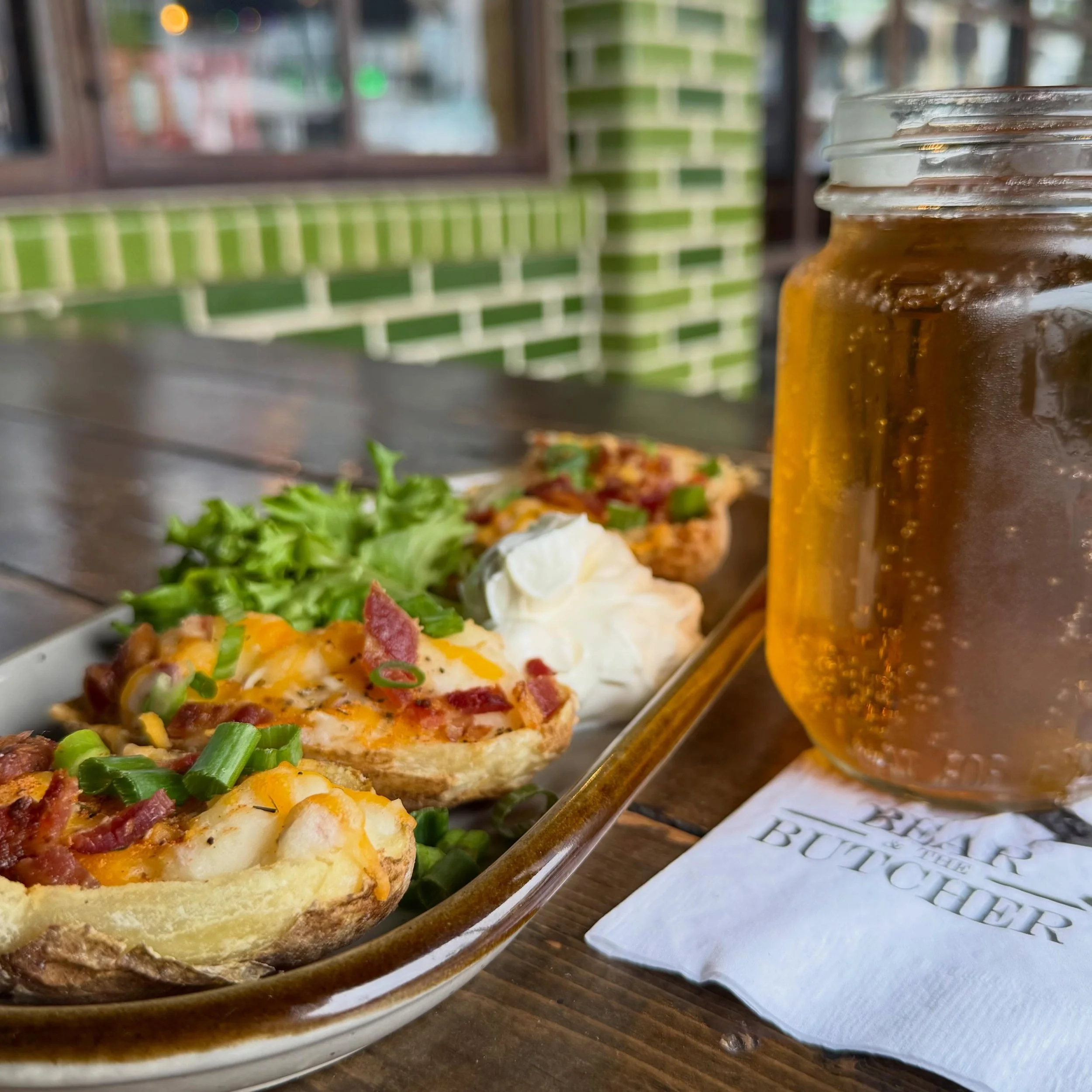 Weekend Special! Sneak peek at a new menu item coming full time next Thursday&hellip; 👀 
Twice Baked Potatoes as a Side or a Starter 🥔 😍
Seasoned Mashed Potatoes in a Potato Shell, Bacon, Green Onion, Cheddar, Sour Cream

#bearandthebutcher #newme