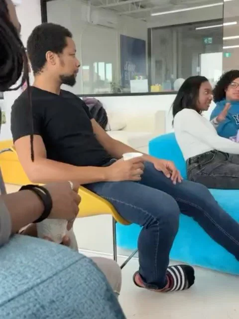 le 10 janvier dernier, on s&rsquo;est retrouv&eacute;&middot;es pour retour &agrave; soi, un atelier collectif sur la d&eacute;tox, pens&eacute; comme un espace de pause, d&rsquo;&eacute;coute et de r&eacute;ajustement.

au-del&agrave; de la d&eacute