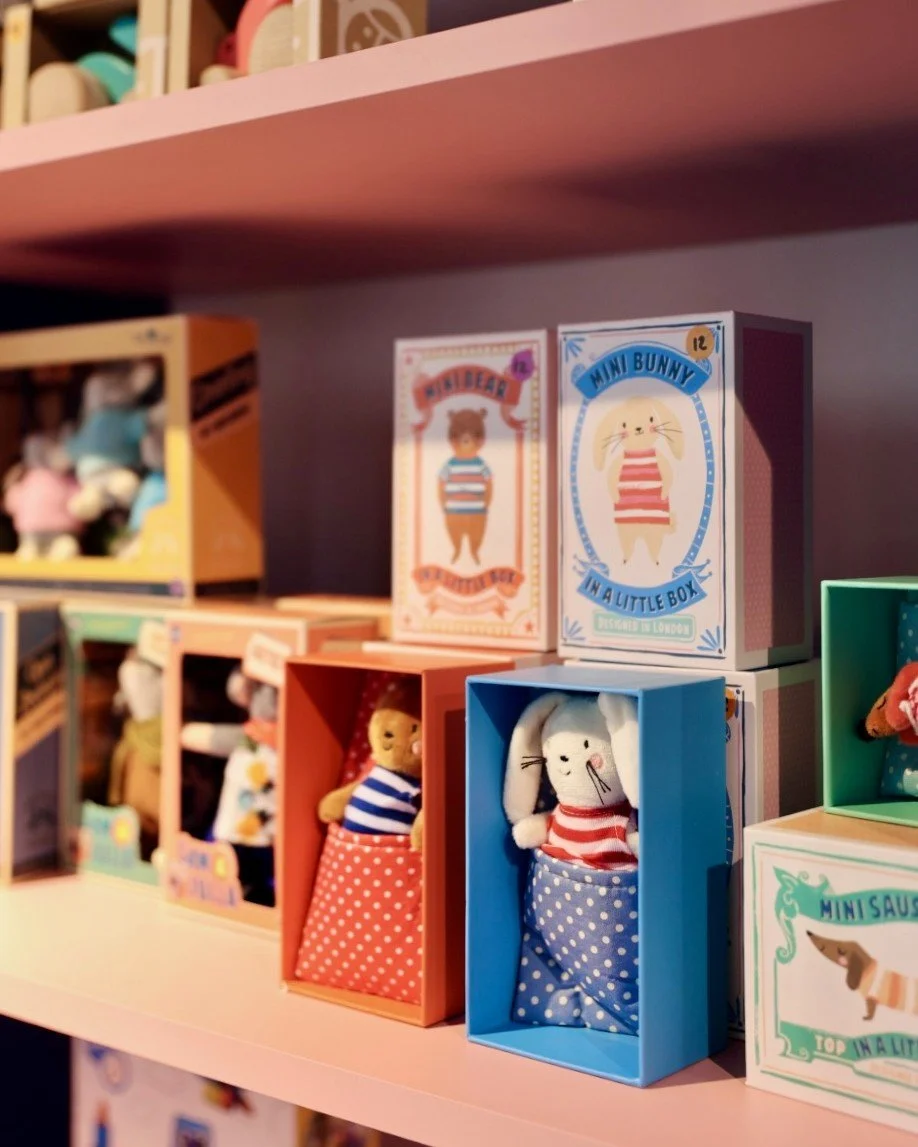 Birthday party coming up? 🎁

Our little toyshop is filled with thoughtful gifts kids actually love: from creative activities and puzzles to beautiful books and open-ended toys. Perfect for finding something fun, high-quality, and a little bit specia