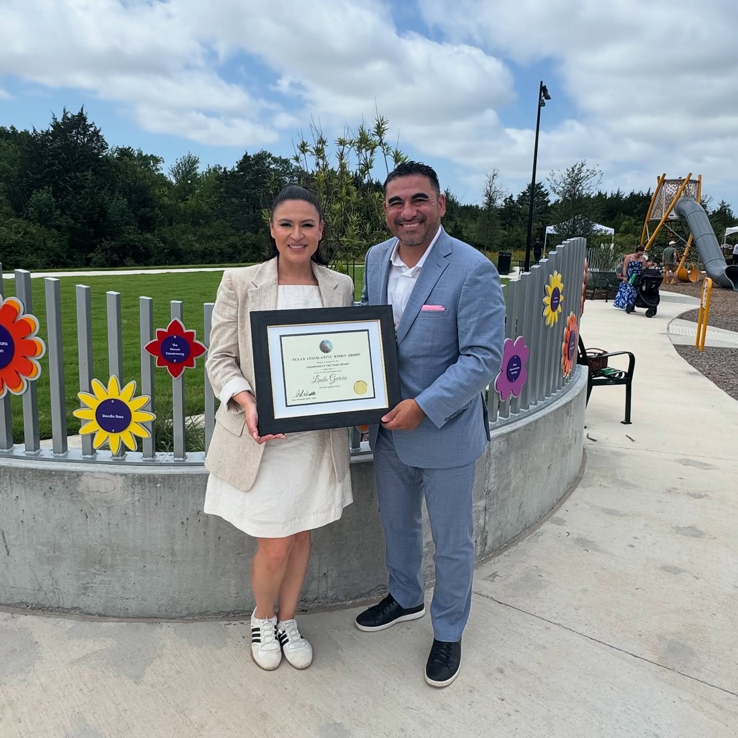 Honored to have been chosen as the Texas House of Representatives Freshman of the Year by the Legislative Study Group. It was an amazing session of learning, friendship, and growth. Thank you to @repwalletx for your leadership and mentorship this ses