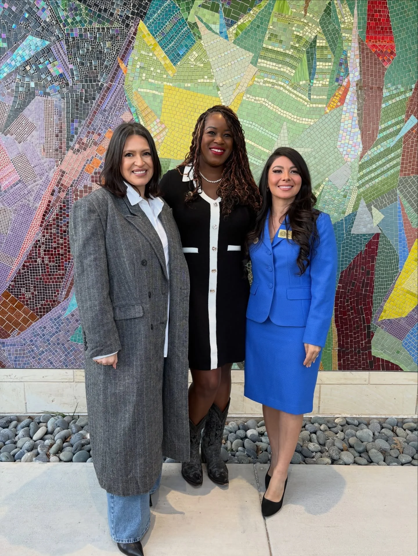 So proud of our freshman Dallas delegation for leading with courage and purpose. Rep. Aicha Davis has been a consistent ally to our Latino community, and Rep. Cassandra Garcia Hernandez continues to use her deep immigration law expertise to advocate 