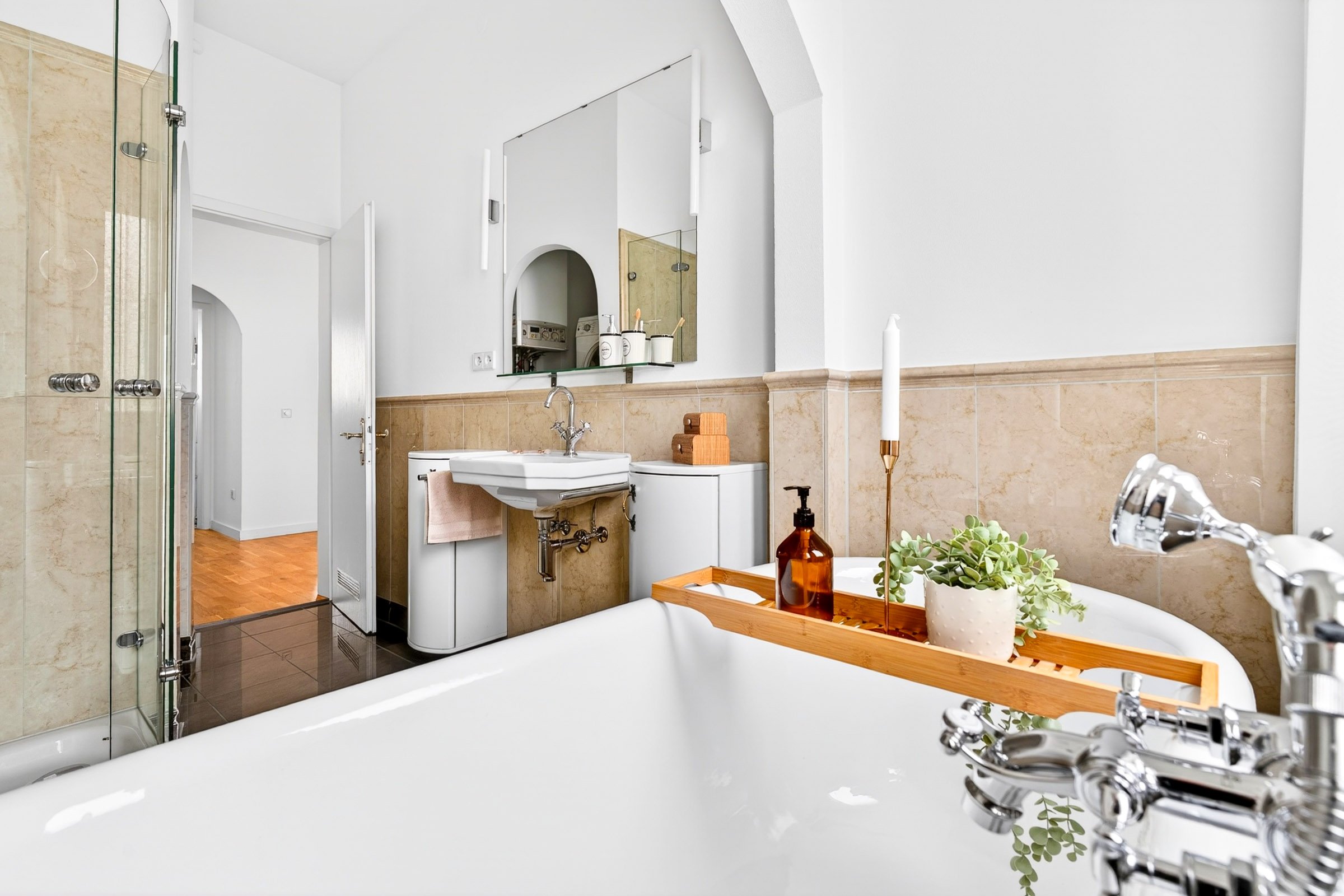 Badezimmer2.jpg