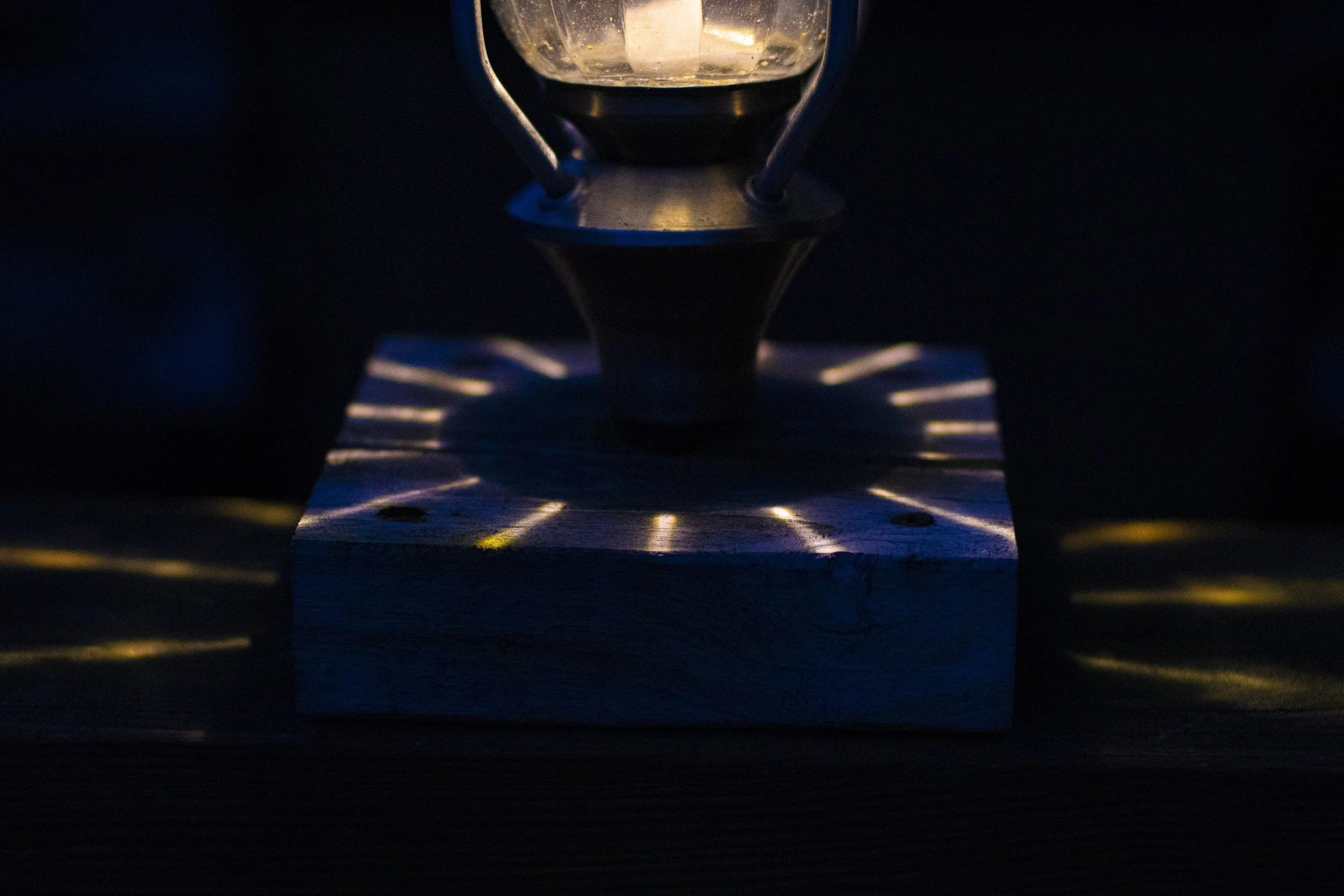 light5-min.jpg