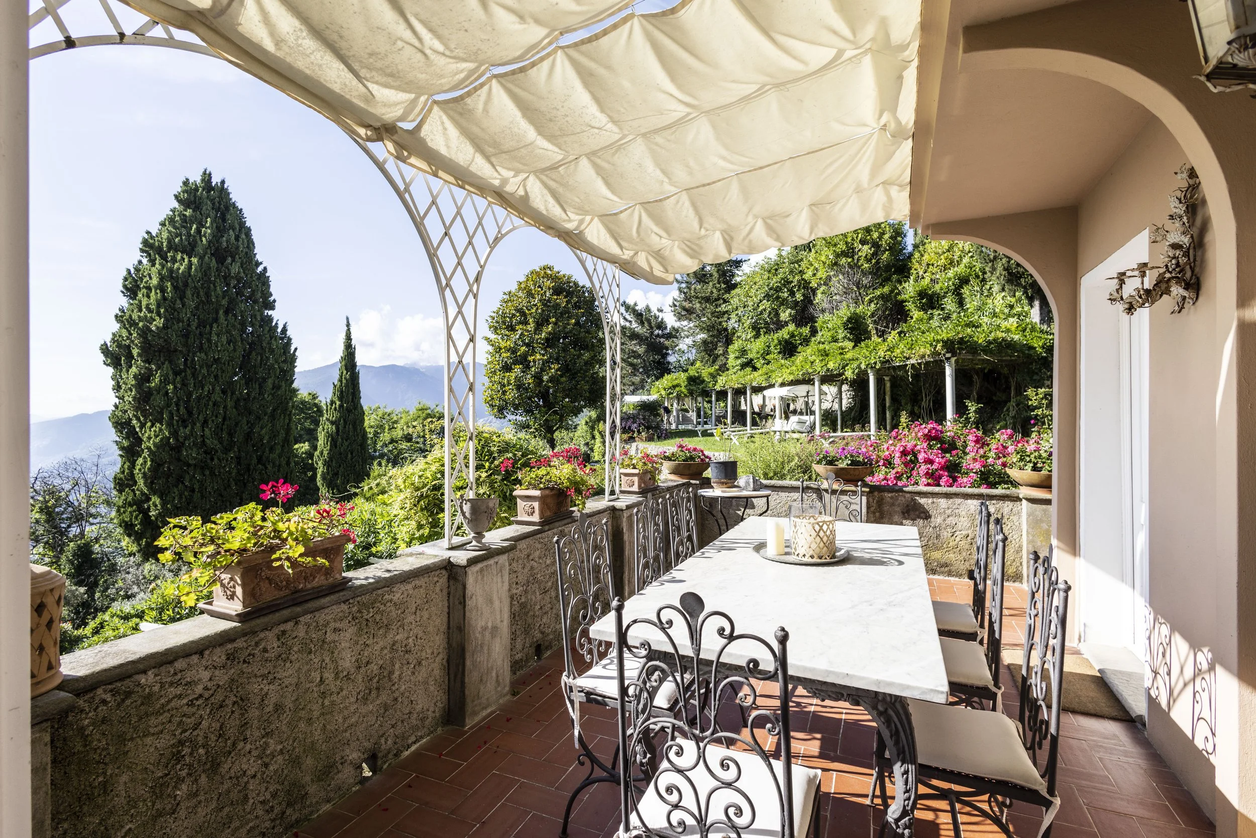 Capriglia-07Pool-1590.jpg