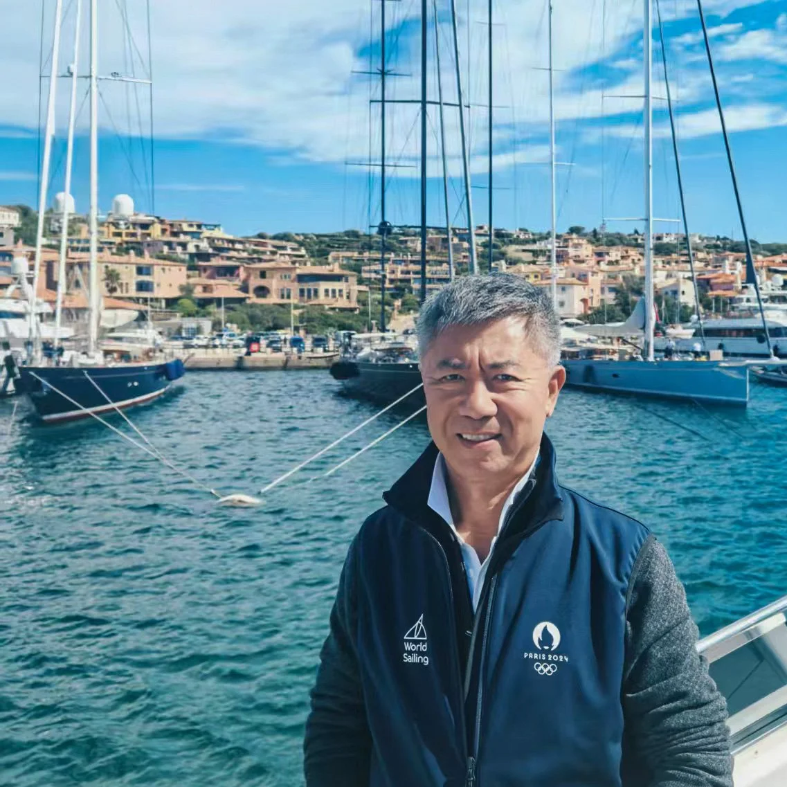 The Hong Kong Dragon Association meets Quanhai Li (CHN), President of World Sailing.