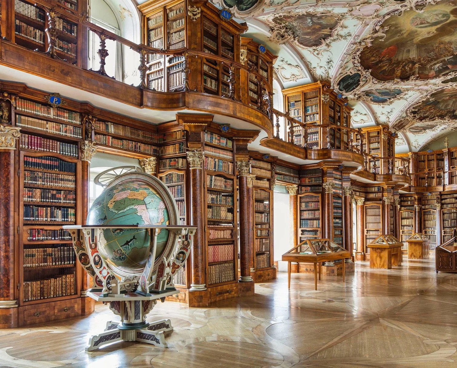 04-Blog-Voyage-Suisse-Saint-Gall-Bibliotheque-Abbaye-Saint-Gall-754x608@2x.jpg