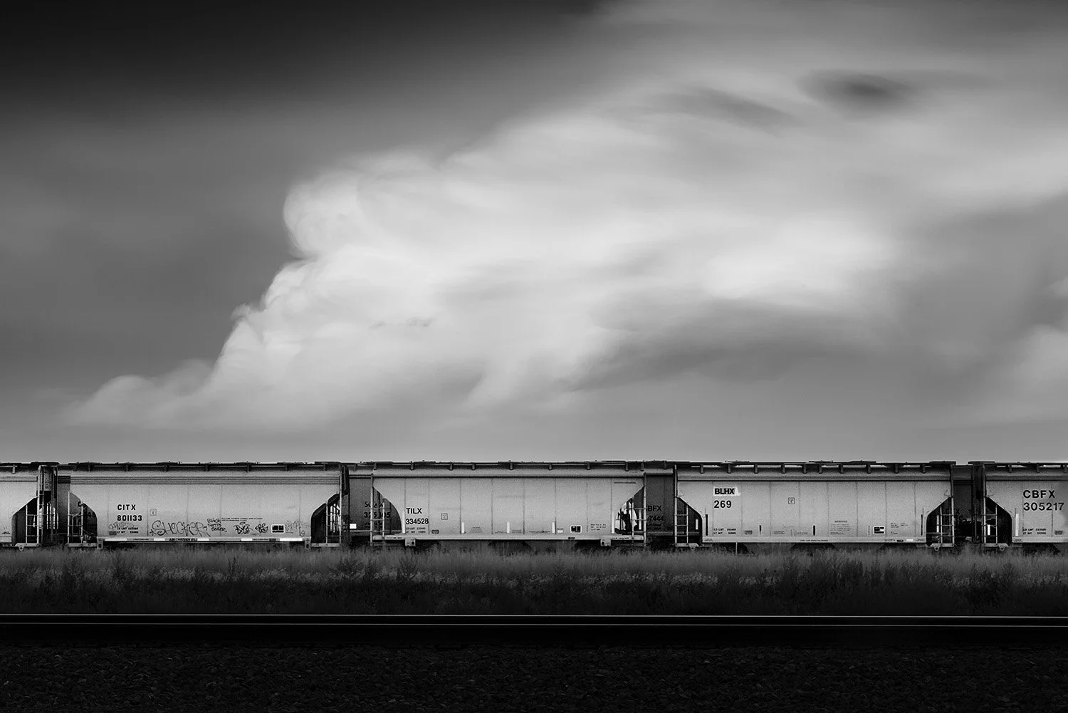 Five Cars, Building Clouds