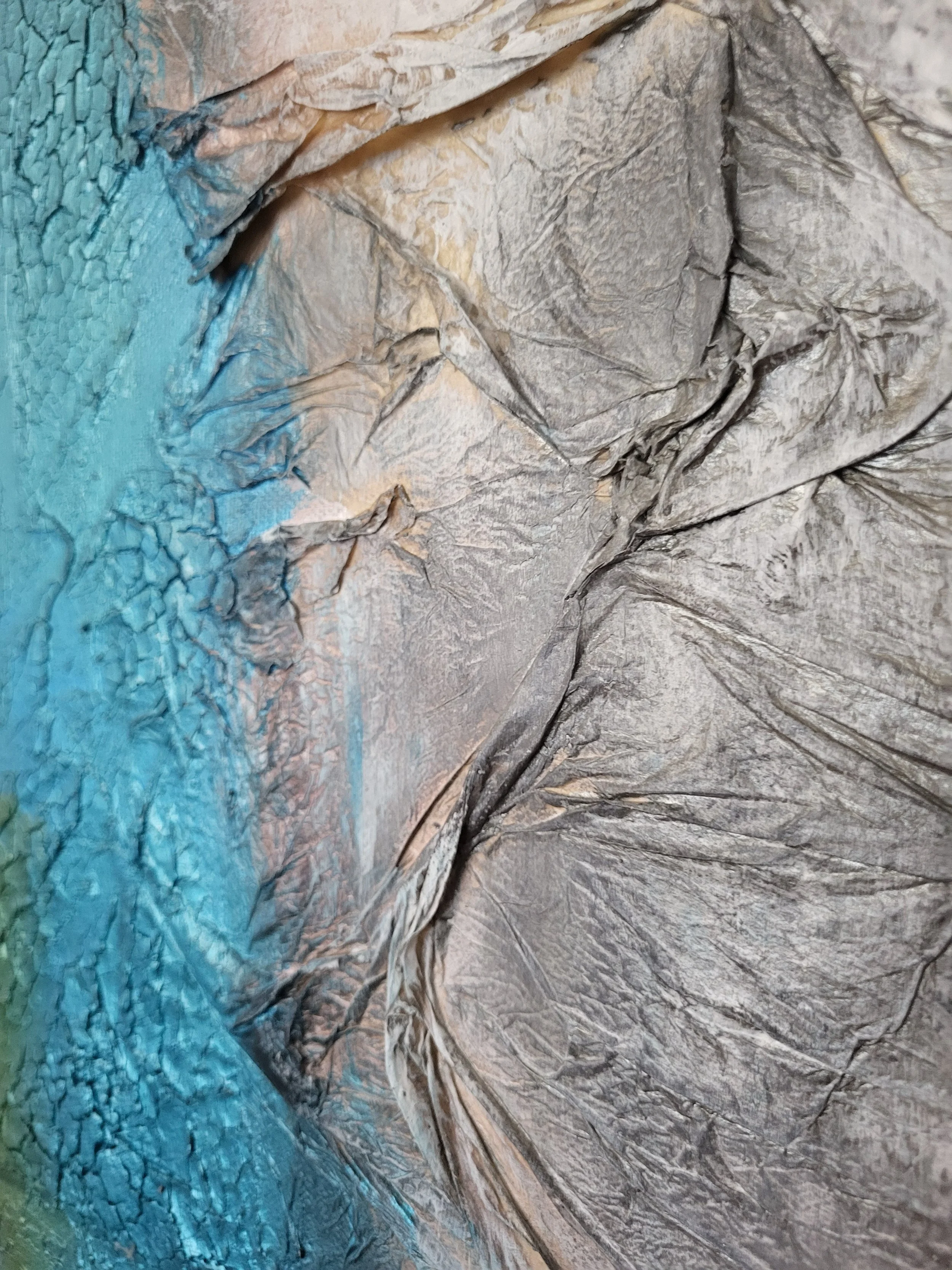 Ice – Großformatiges Original-Gemälde von Pia Holzinger mit Seidenpapier, Strukturpaste und Acryl auf Leinwand.