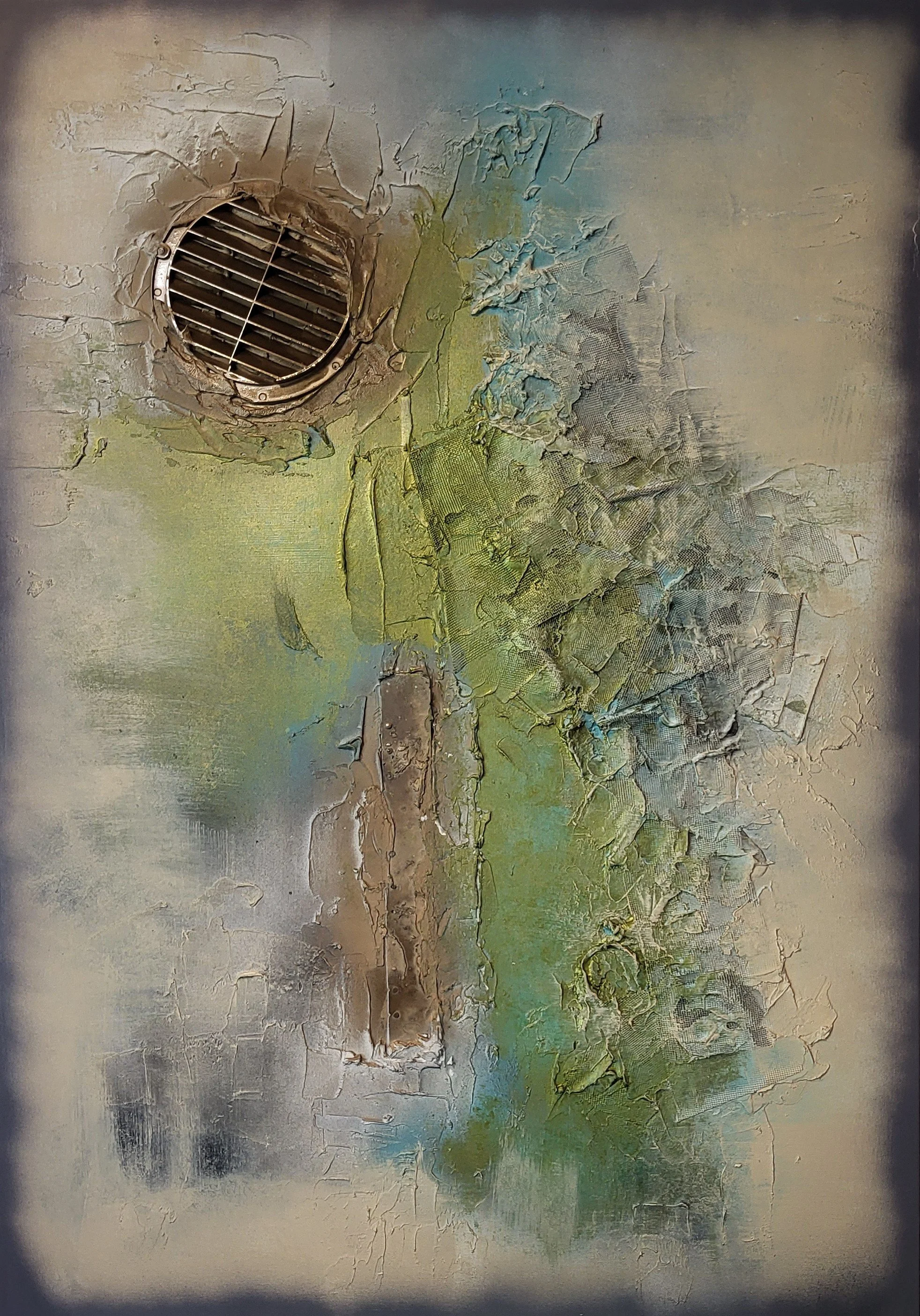 Kunststoffteile auf Holz