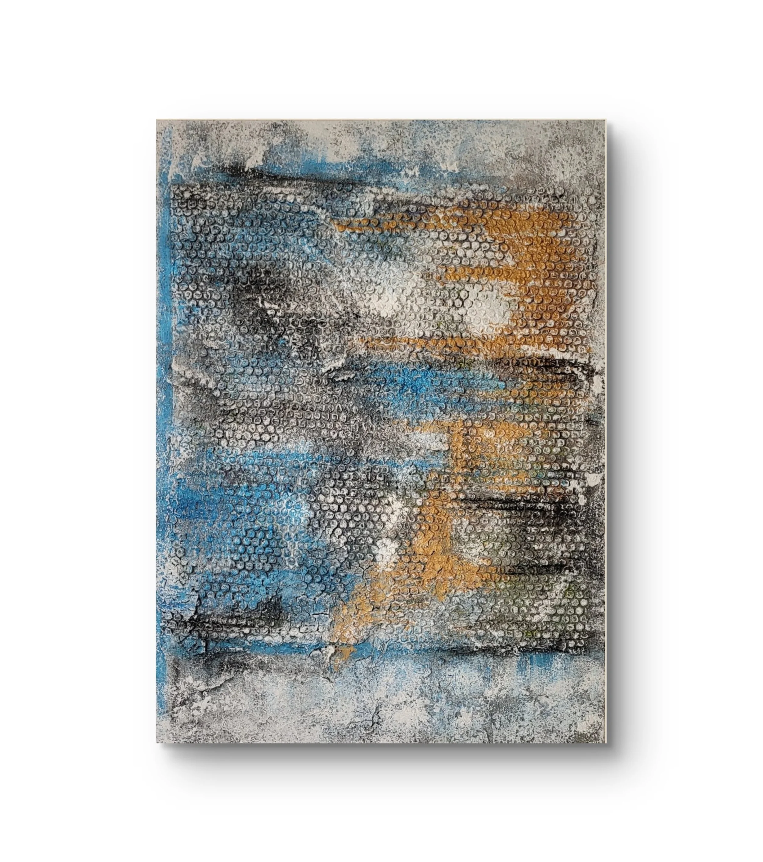 Noppi – Original-Wandobjekt von Pia Holzinger mit eingearbeiteter Luftpolsterfolie und Strukturpaste auf Leinwand.