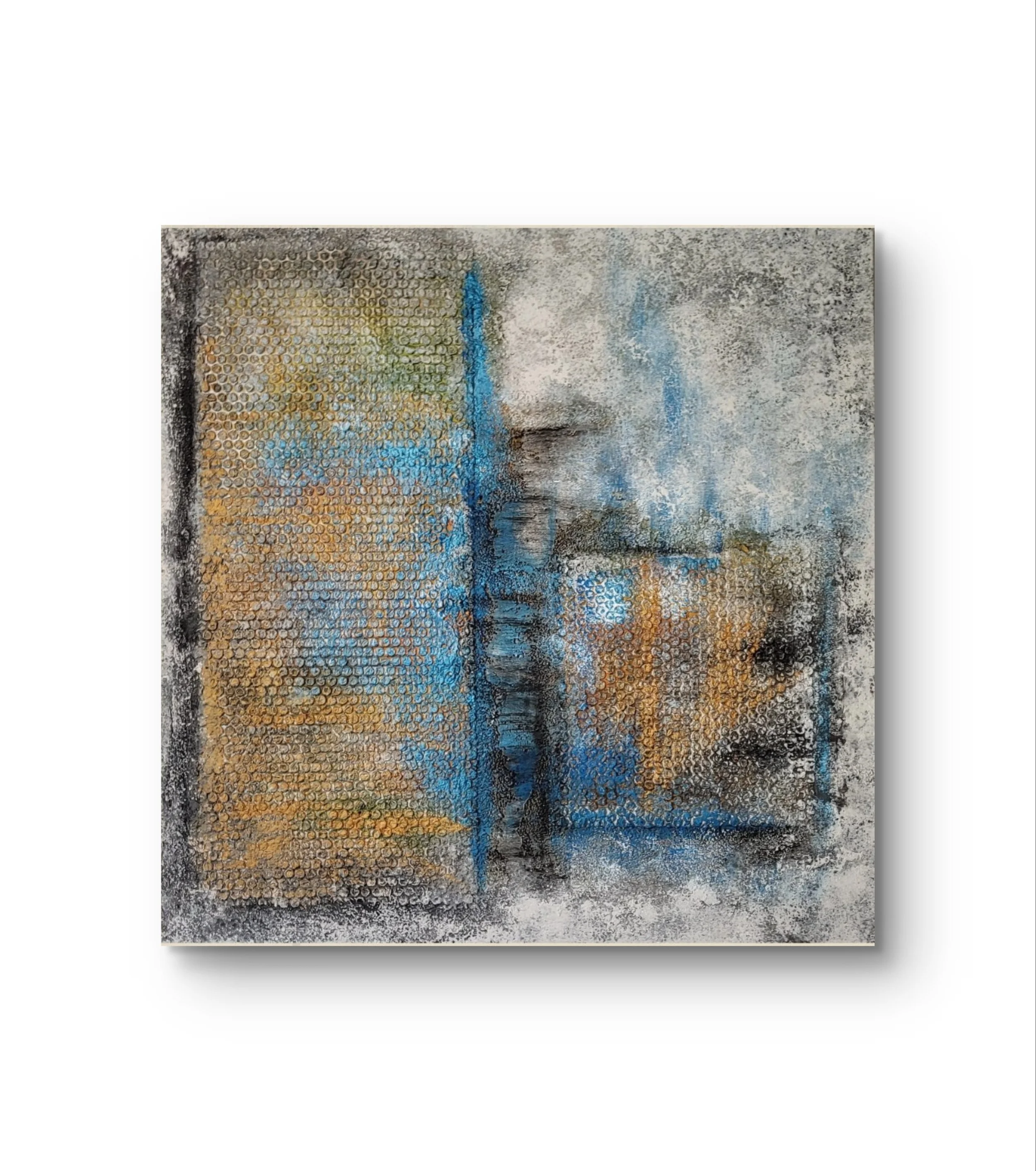 Luftpolsterfolie – Quadratisches Original-Wandobjekt von Pia Holzinger mit eingearbeiteter Luftpolsterfolie und Strukturpaste auf Leinwand.