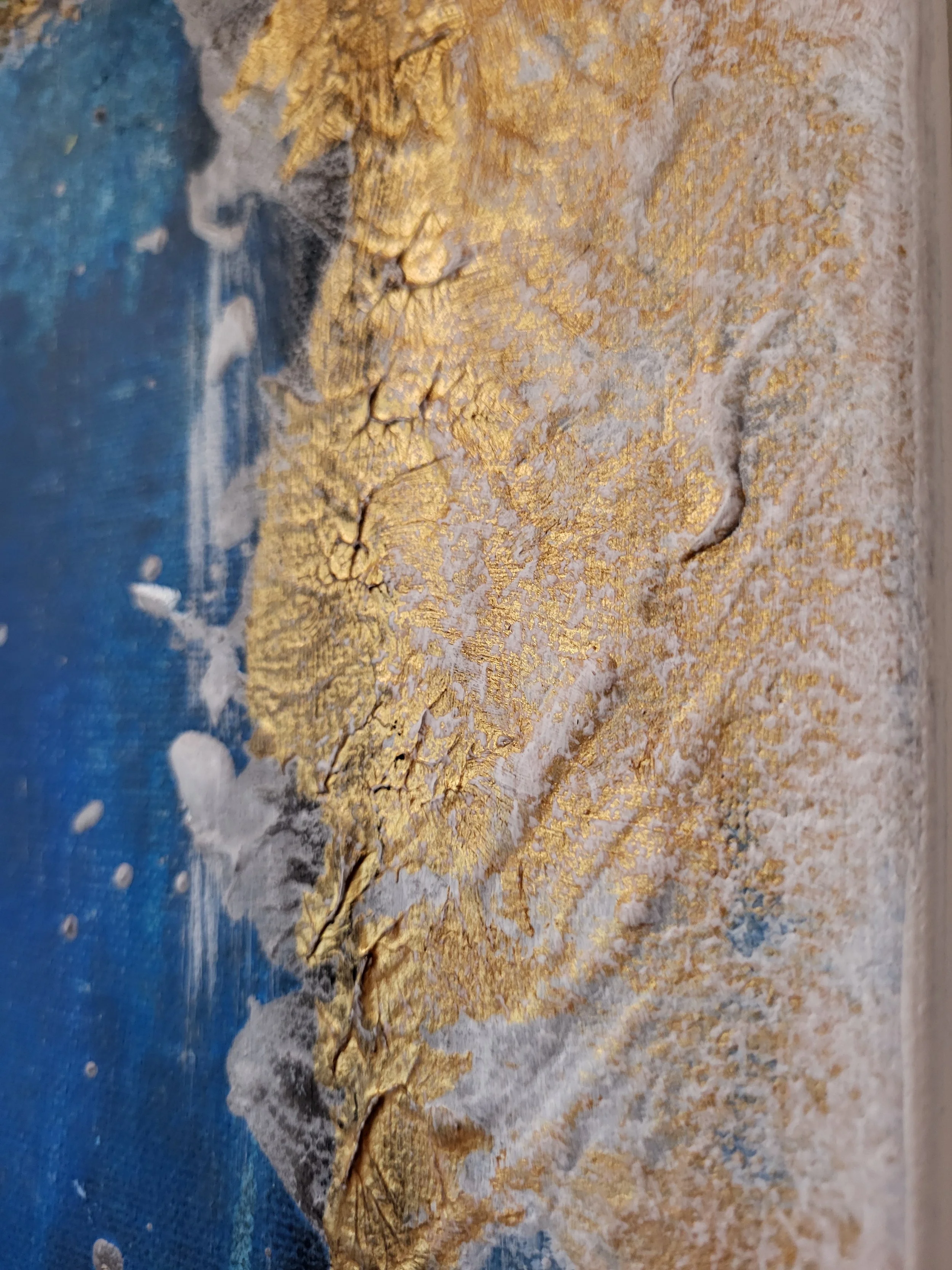 See – Abstraktes Original-Gemälde von Pia Holzinger mit haptischer Strukturpaste und Acryl auf Leinwand.