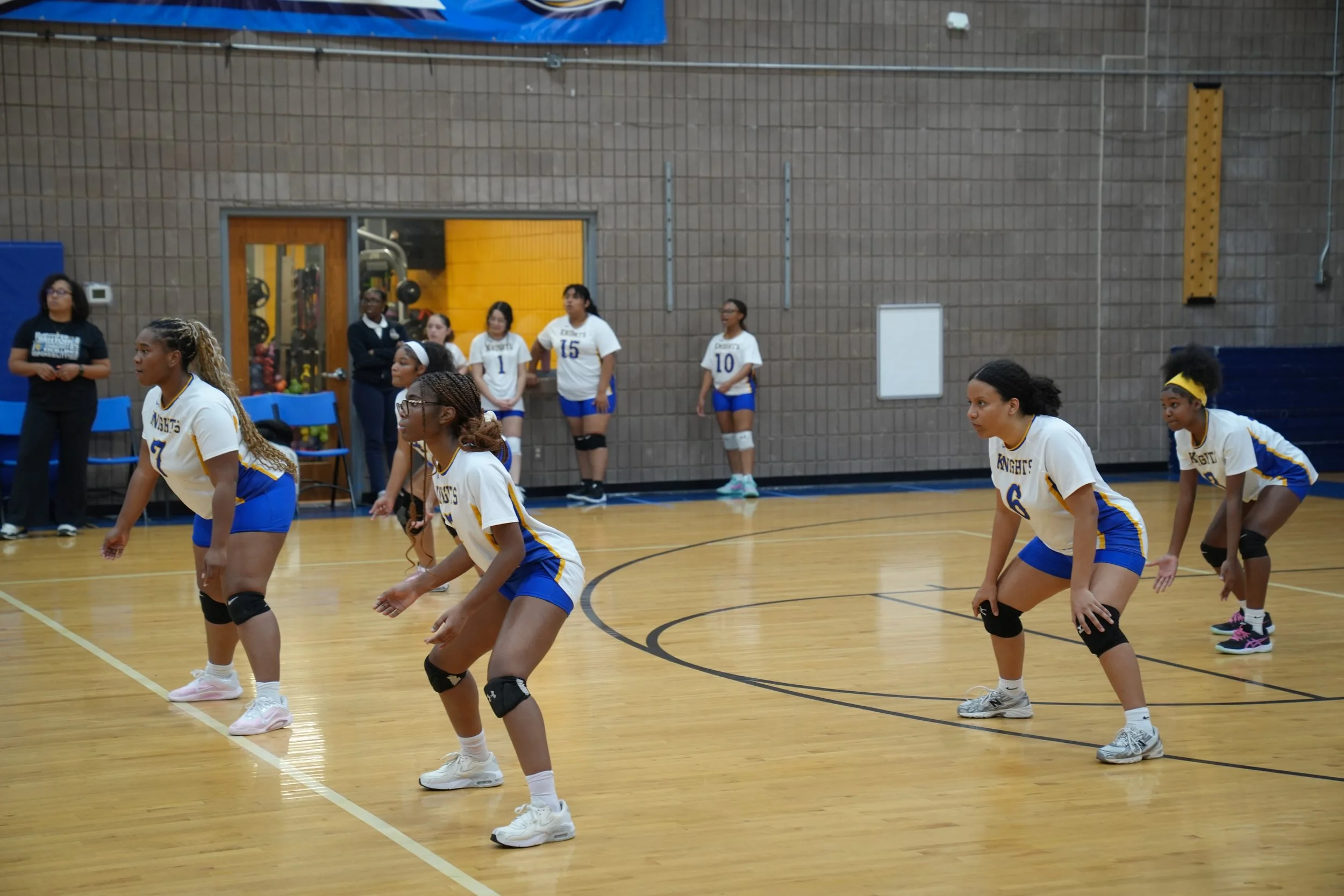 GirlsVarsityVolleyball2025_Web_-02.jpg