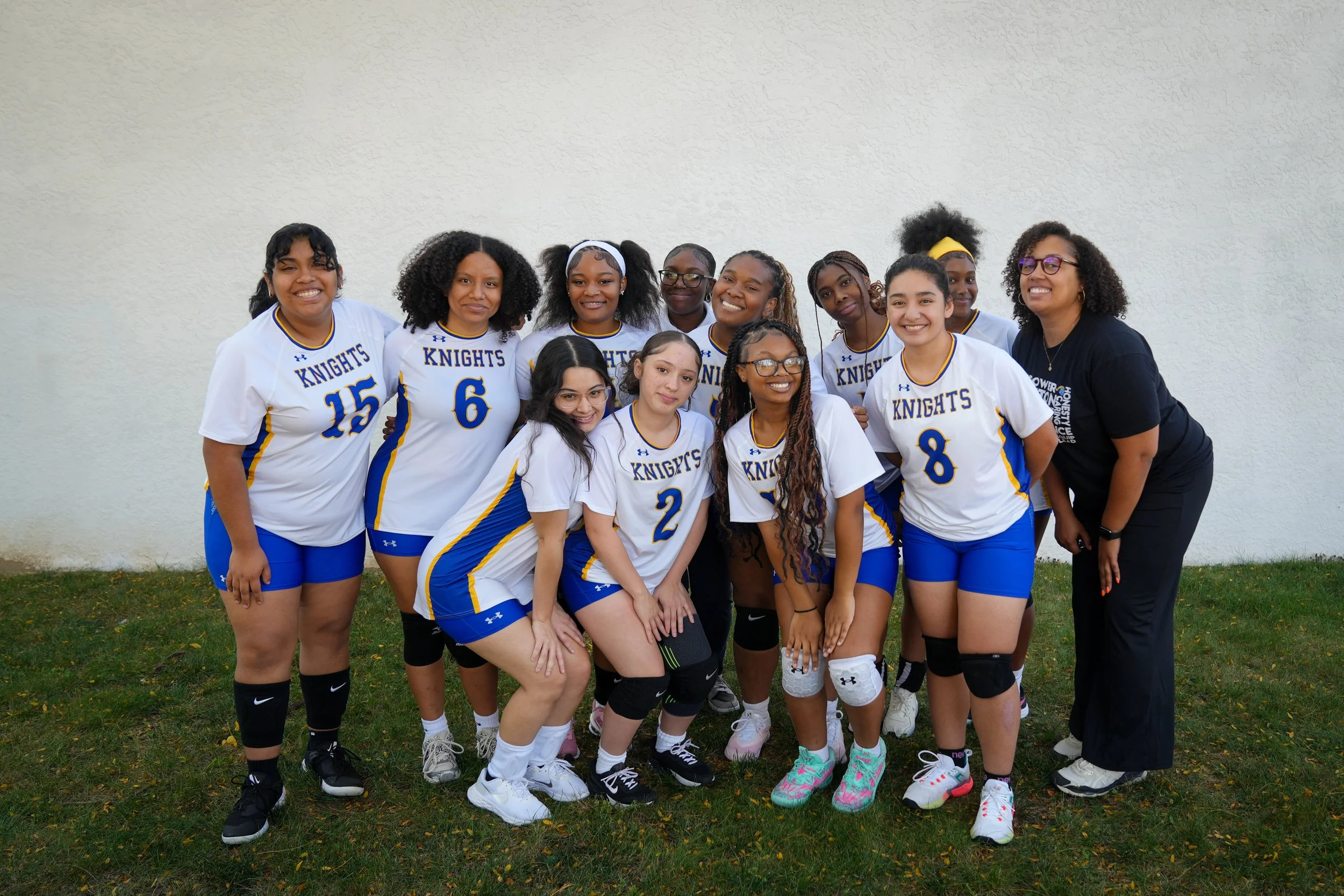 GirlsVarsityVolleyball2025_Web_-20.jpg